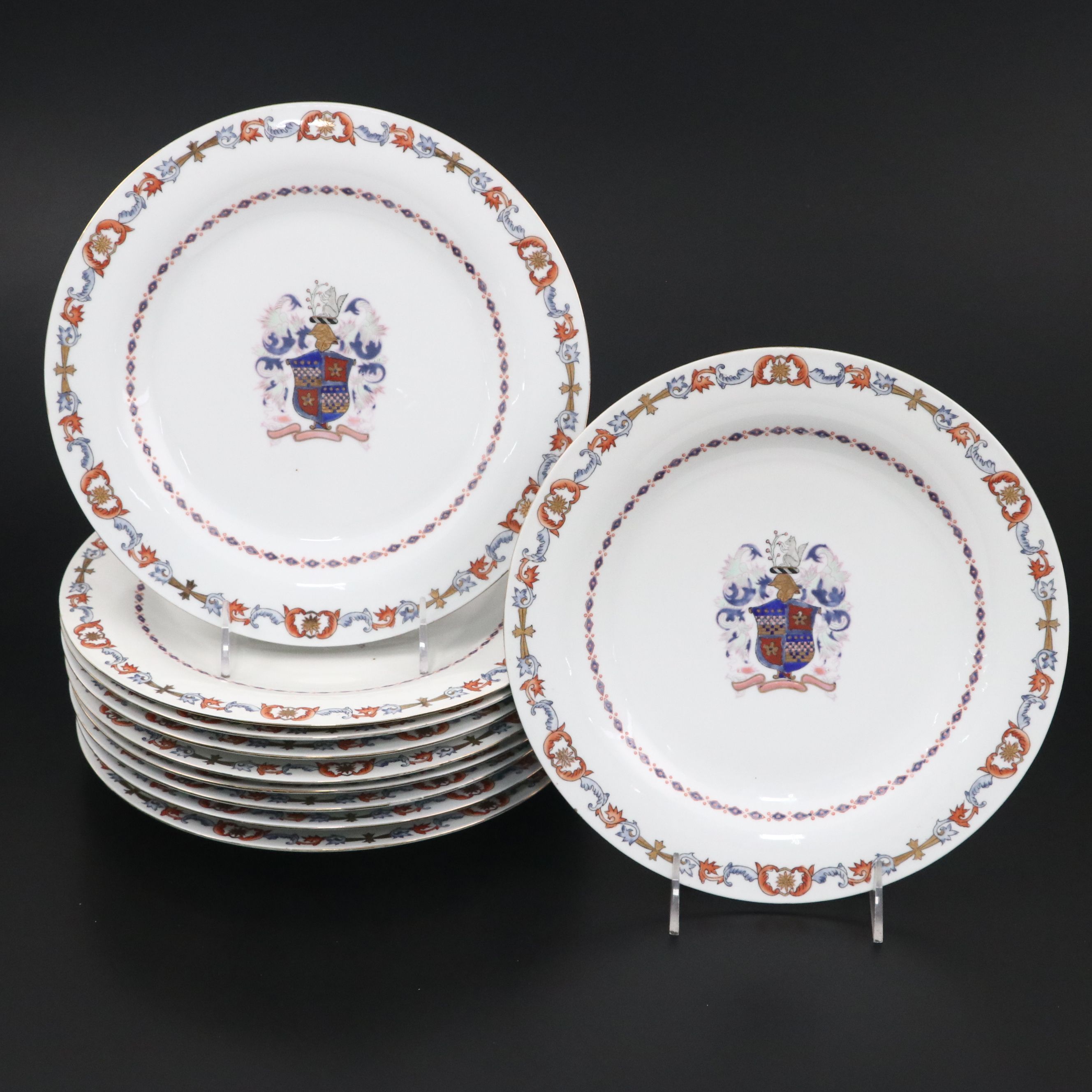 Maitland Smith Chinese Export Style Armorial Porcelain Plates
