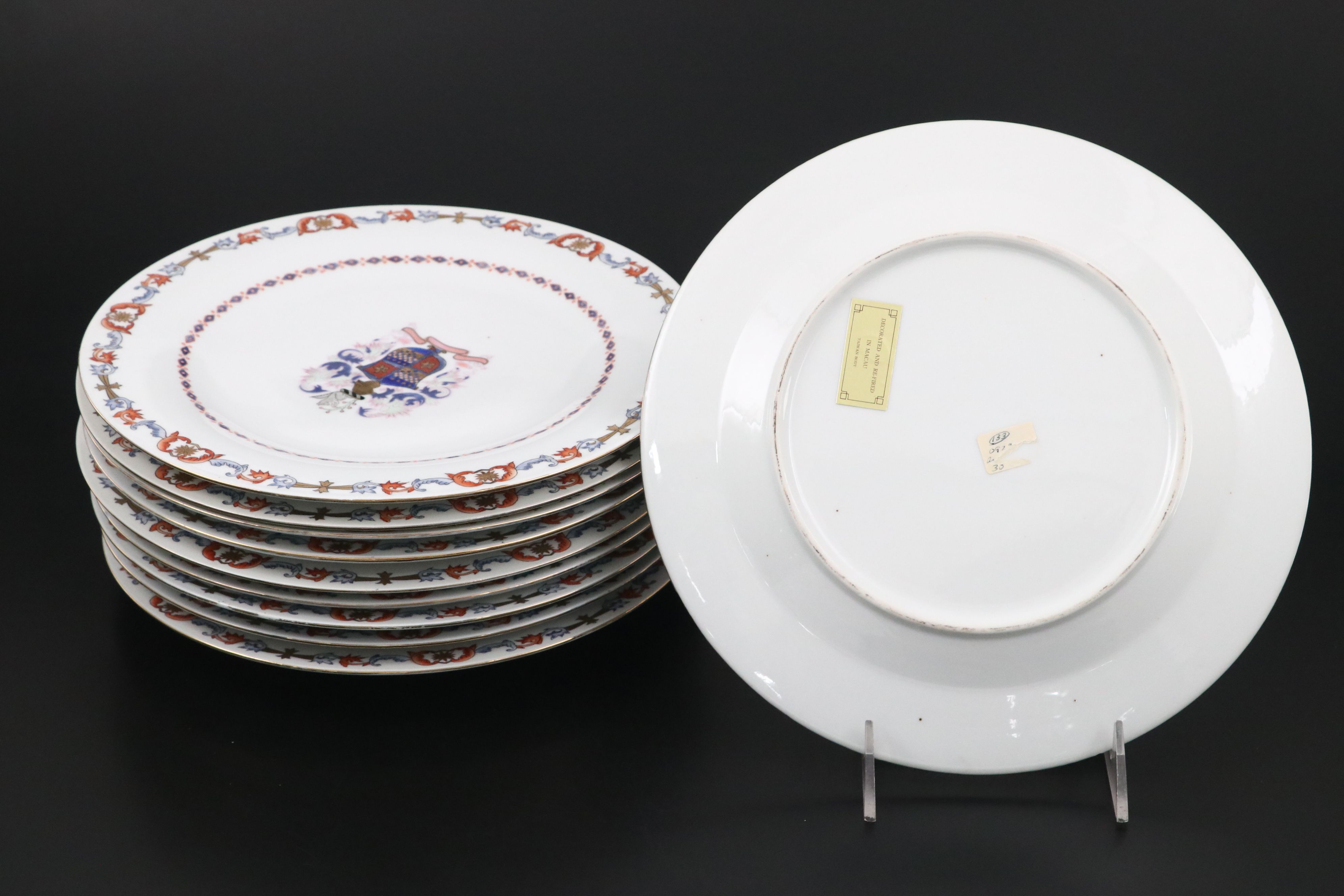 Maitland Smith Chinese Export Style Armorial Porcelain Plates