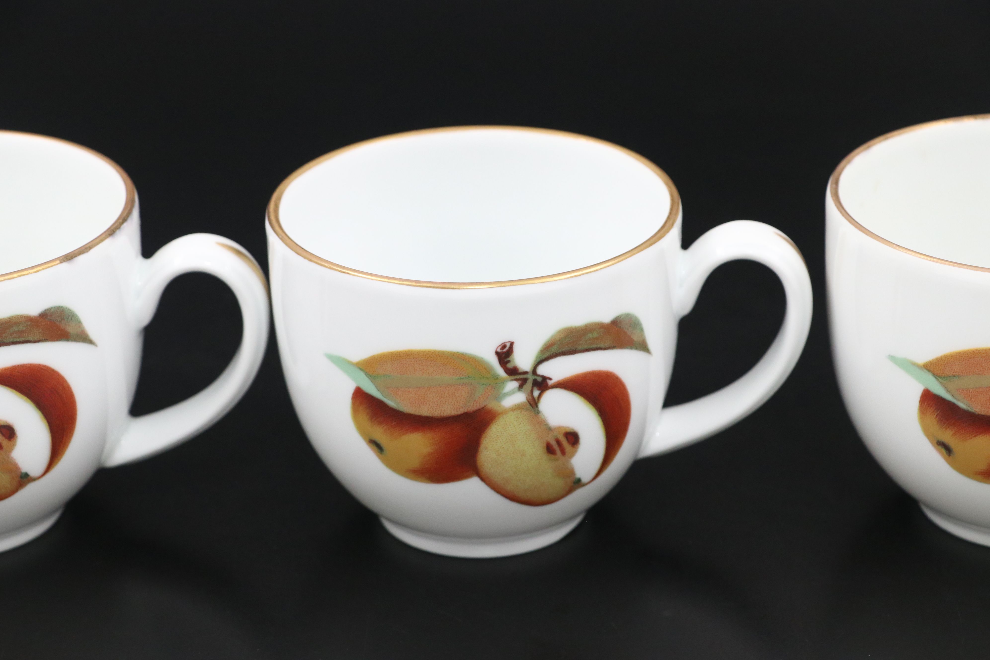 Royal Worcester "Evesham Gold" Ceramic Dinnerware