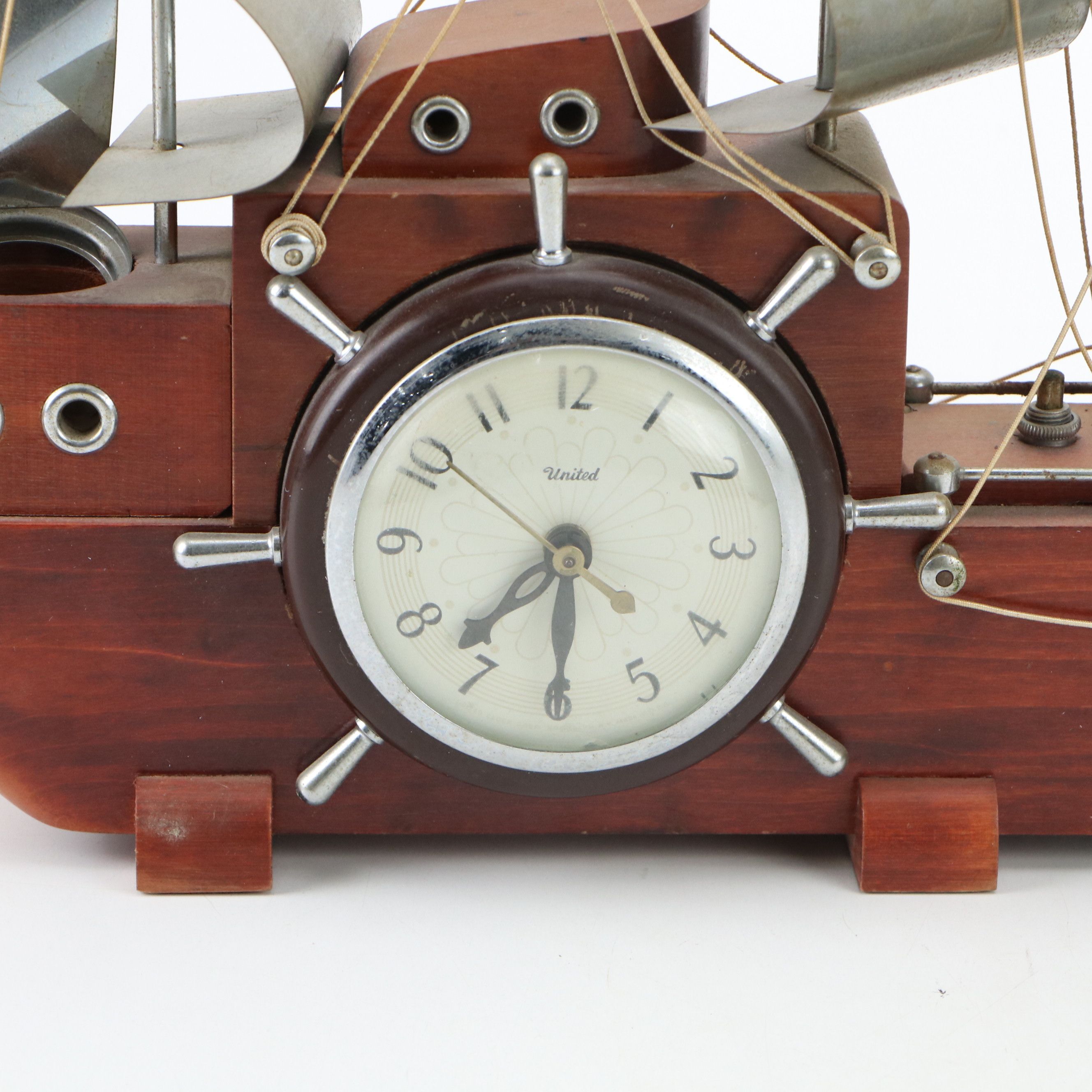 United Light-Up Electric Ship Mantel Clock