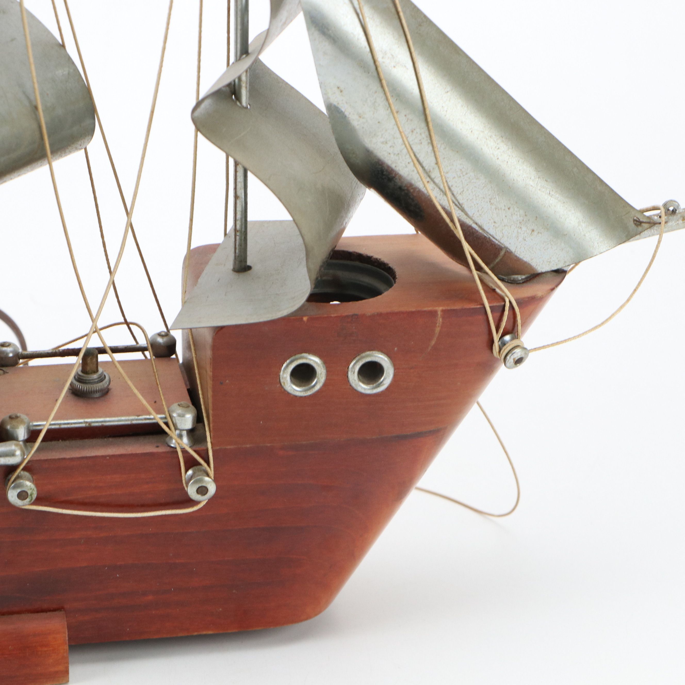 United Light-Up Electric Ship Mantel Clock