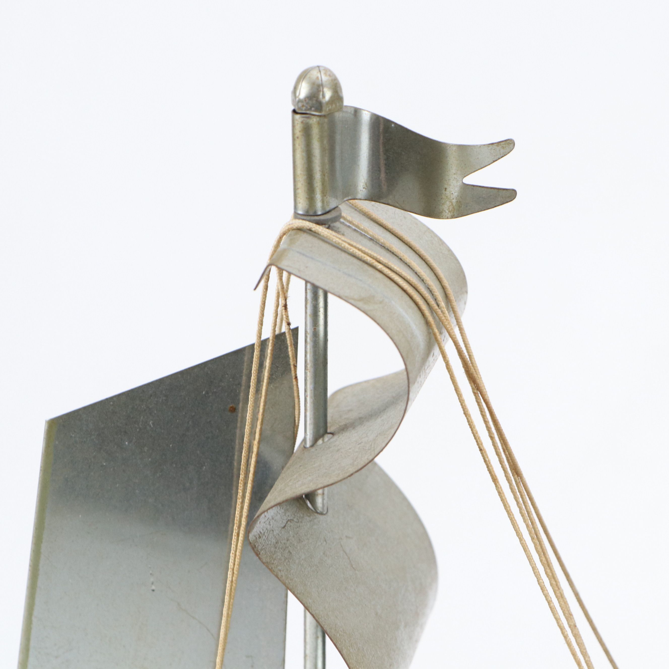 United Light-Up Electric Ship Mantel Clock