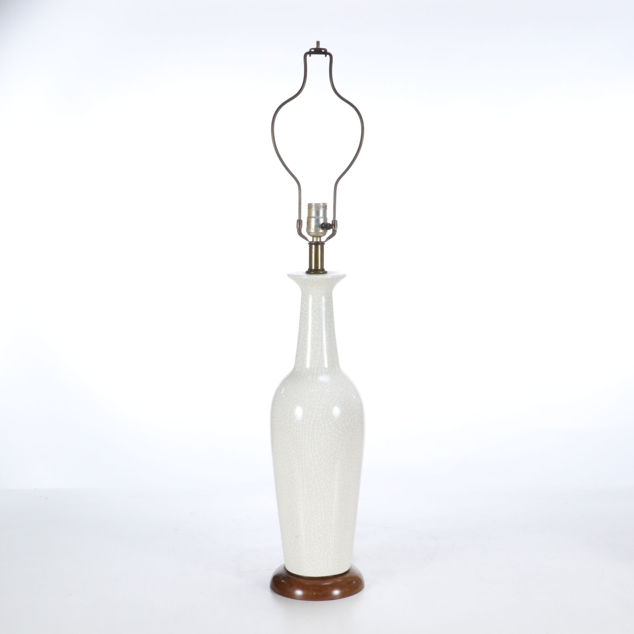 Crackle Glaze Ceramic Bottle Lamp with Retro Braided Bamboo Drum Shade