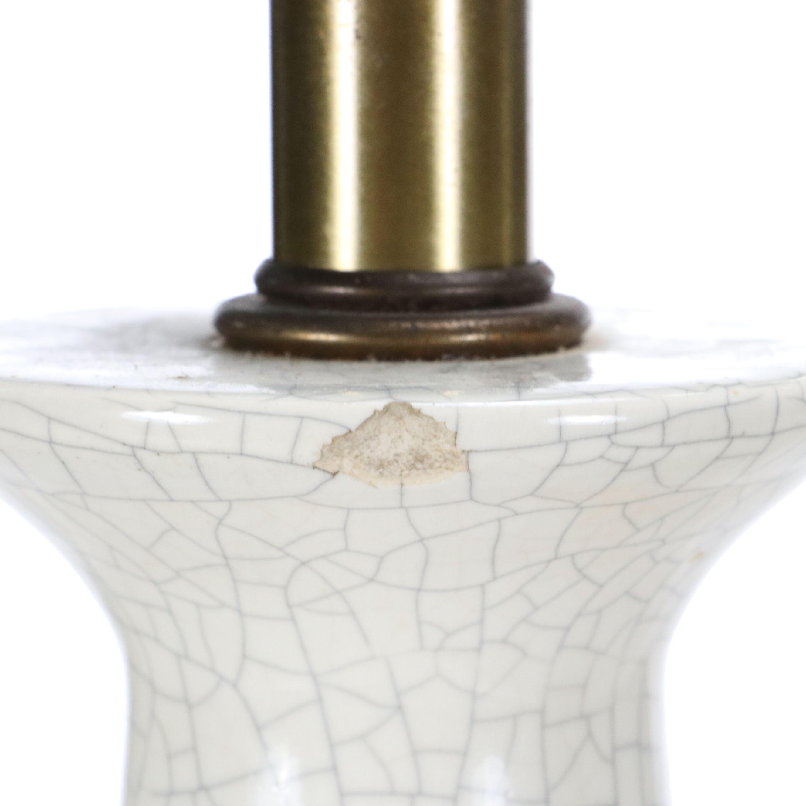 Crackle Glaze Ceramic Bottle Lamp with Retro Braided Bamboo Drum Shade