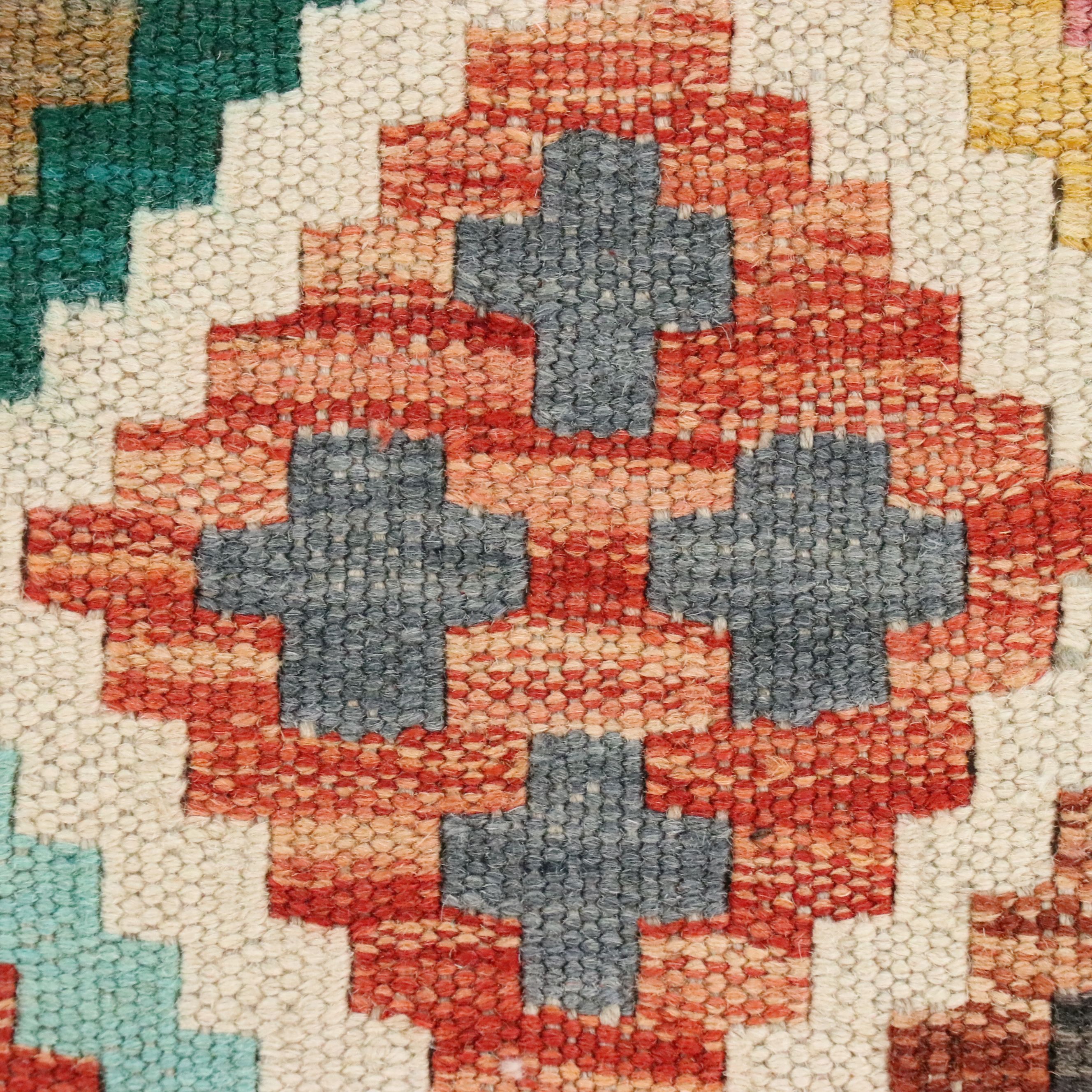 3' x 8' Handwoven Pakistani Kilim Long Rug