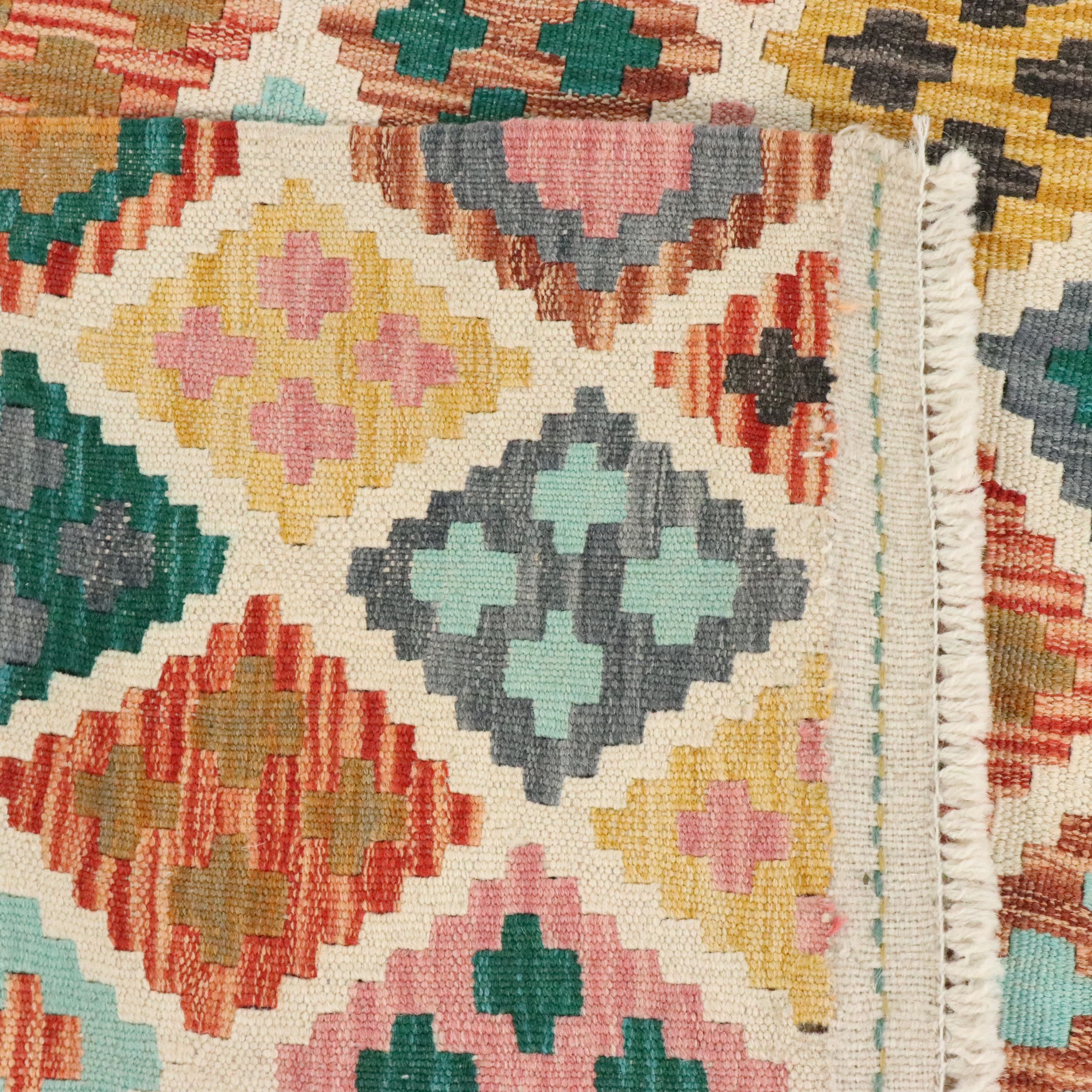 3' x 8' Handwoven Pakistani Kilim Long Rug