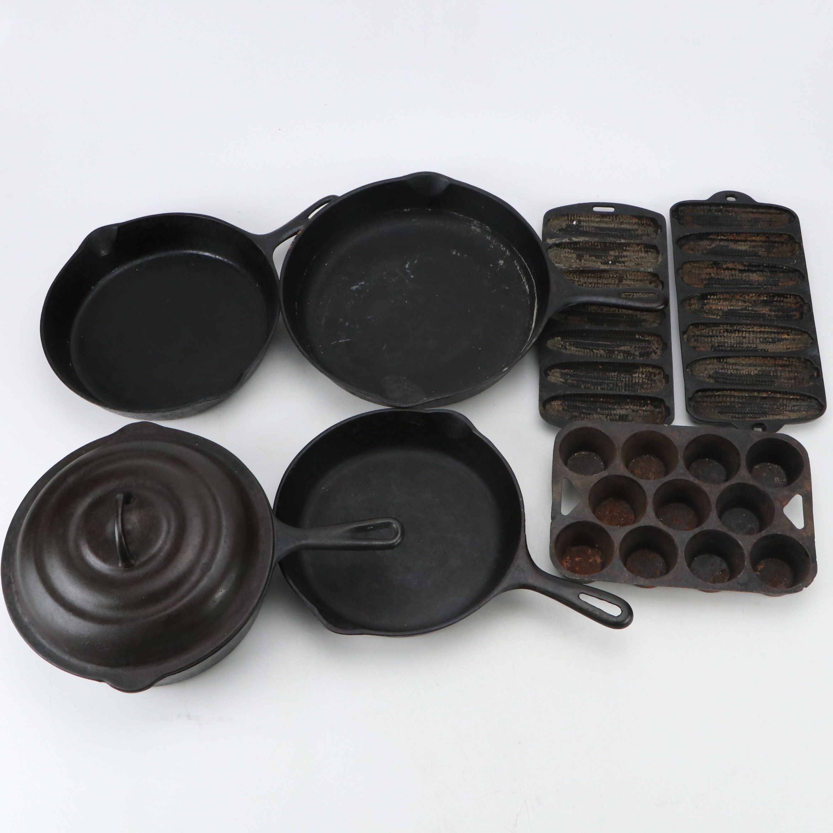 Crescent Foundry "Ozark" Dutch Oven with Beehive Lid and Other Cast Iron