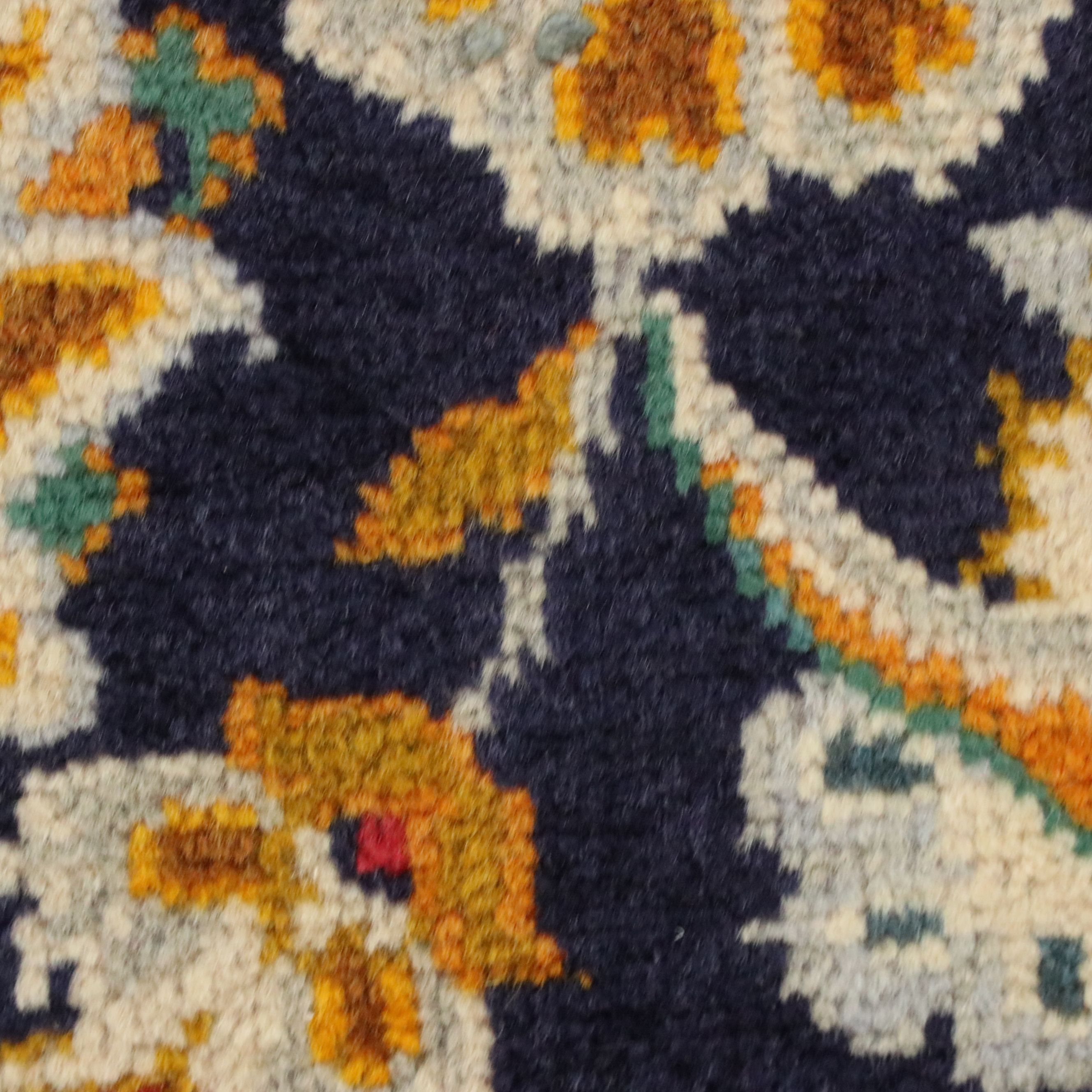 8'4 x 11'5 Hand-Knotted Indo-Persian Isfahan Area Rug