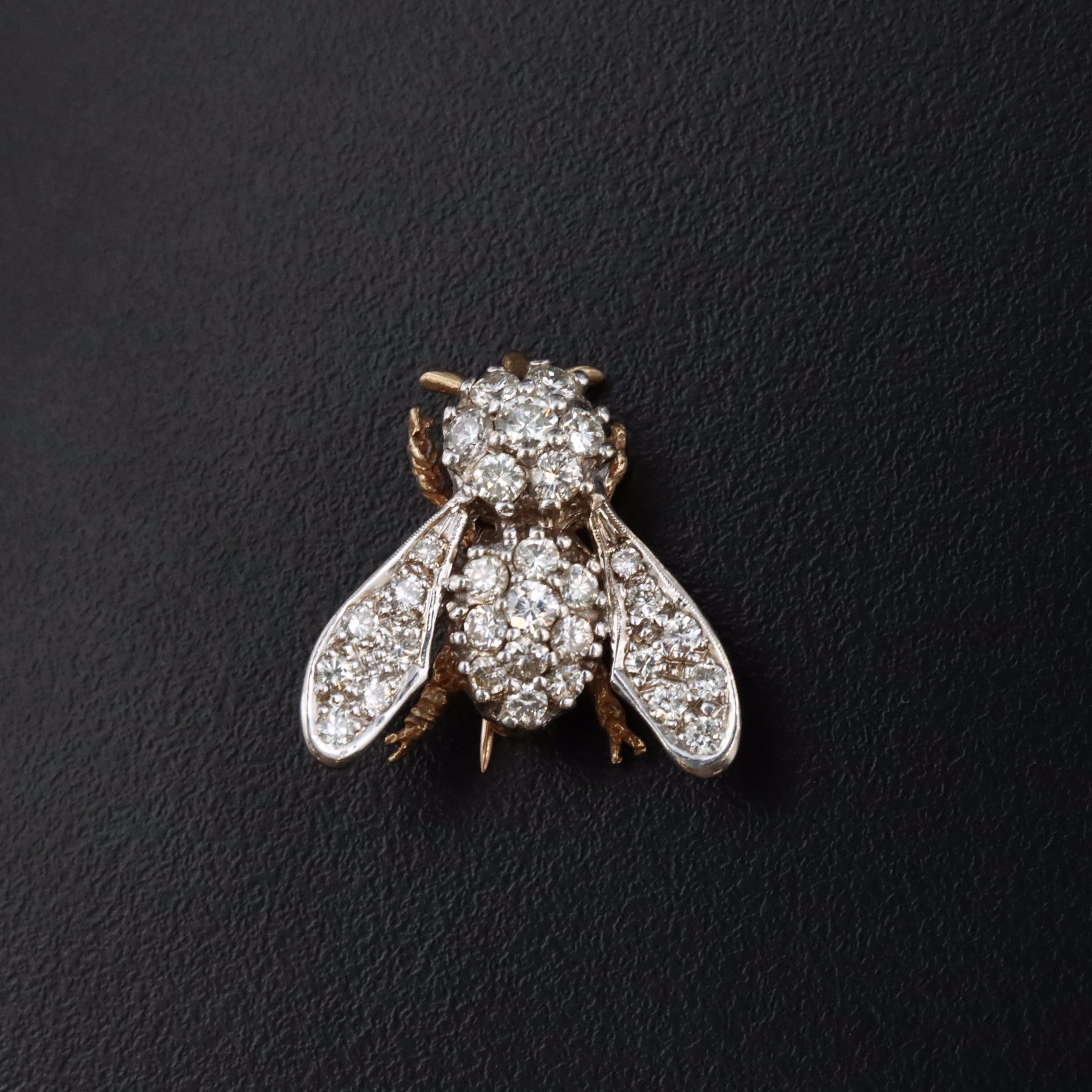 14K 1.02 CTW Diamond Bee Pin