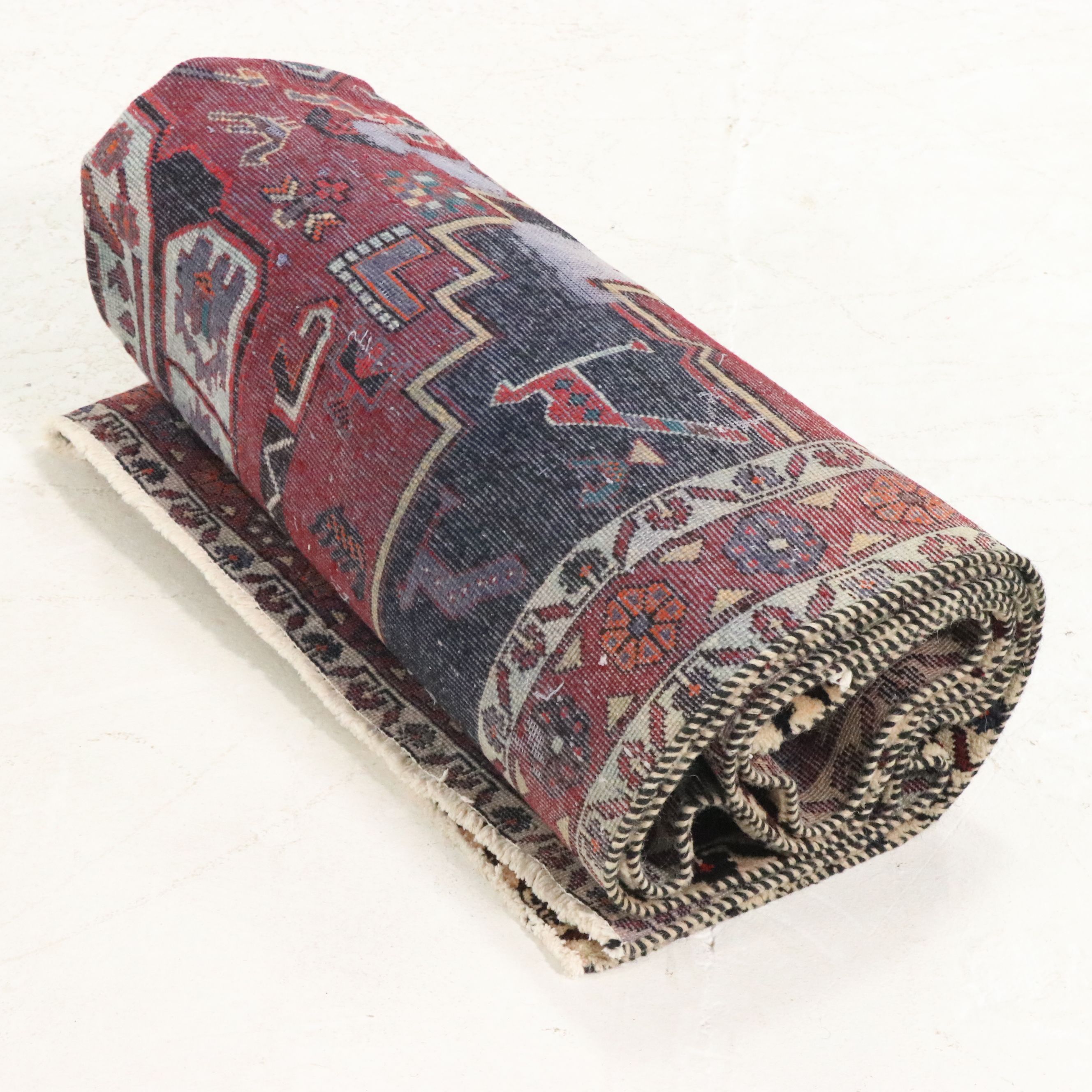 5' x 6'11 Hand-Knotted Persian Tuyserkan Area Rug