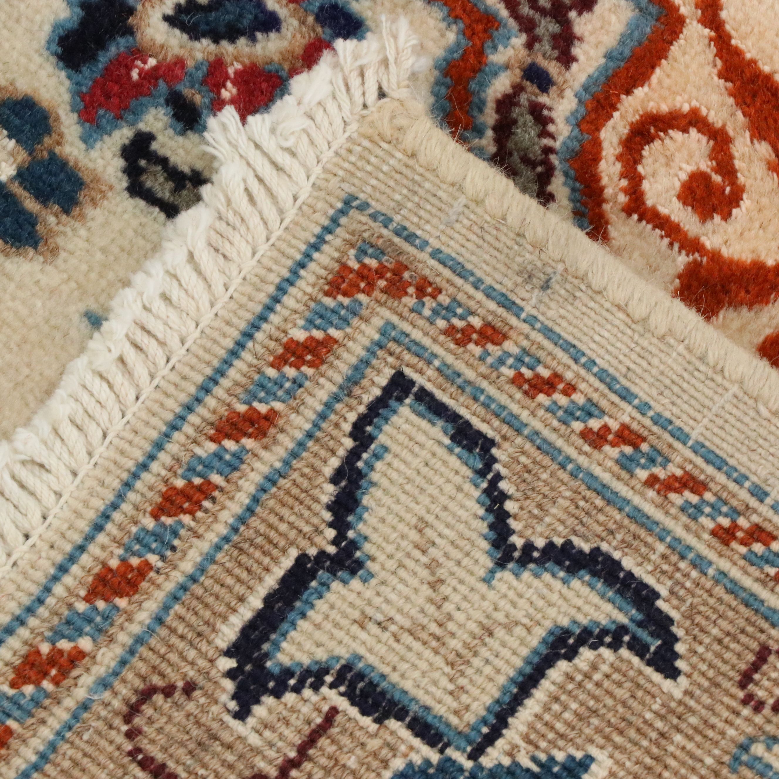 8' x 11' Hand-Knotted Indo-Persian Nain Area Rug