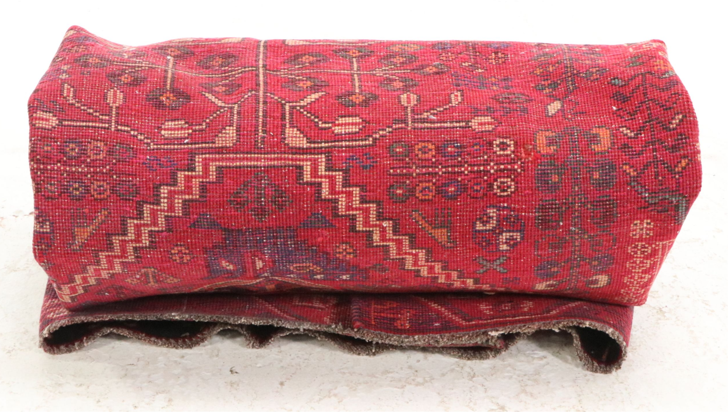 5'2 x 8'7 Hand-Knotted Indo-Persian Qashqai Area Rug