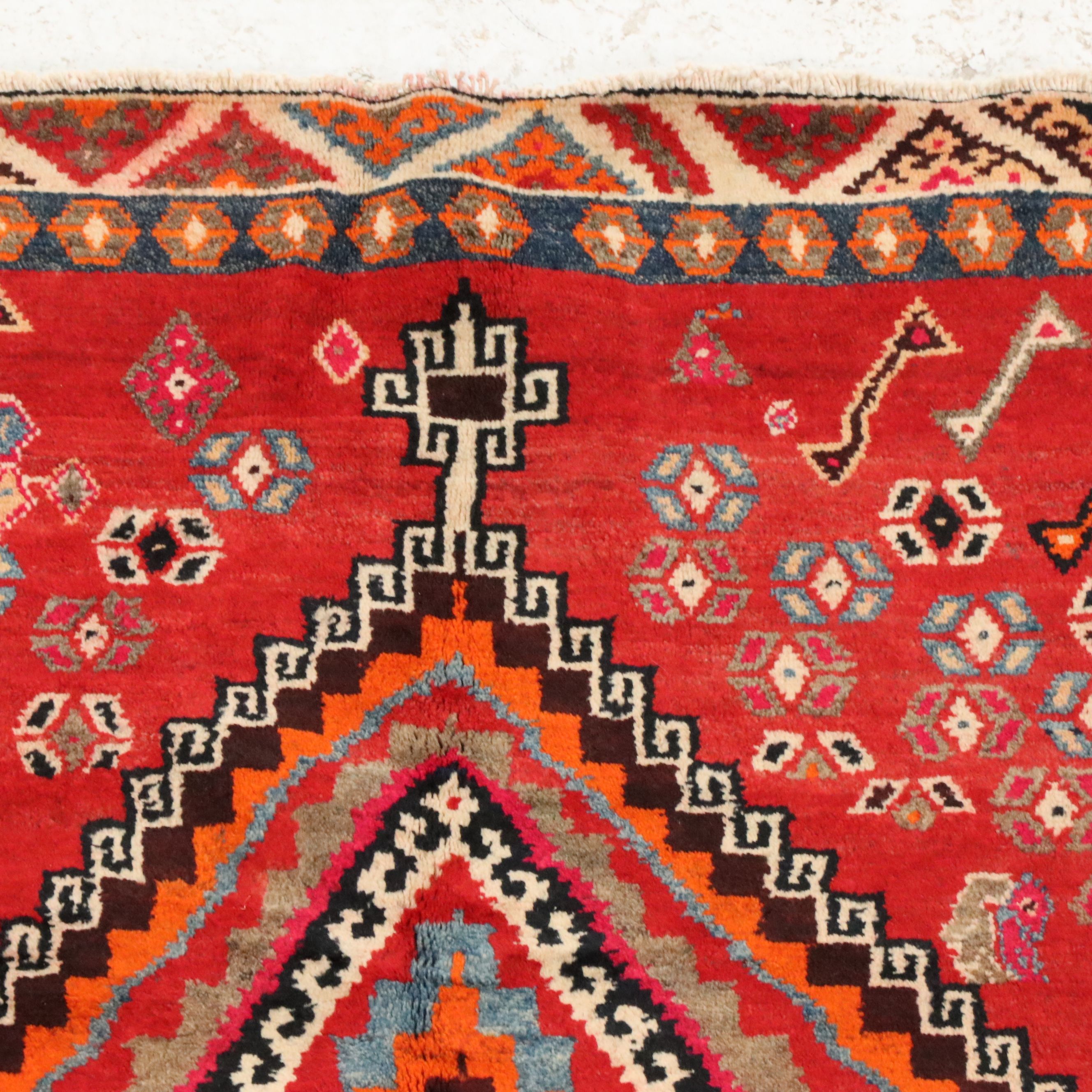 4'6 x 7'10 Hand-Knotted Persian Hamadan Area Rug