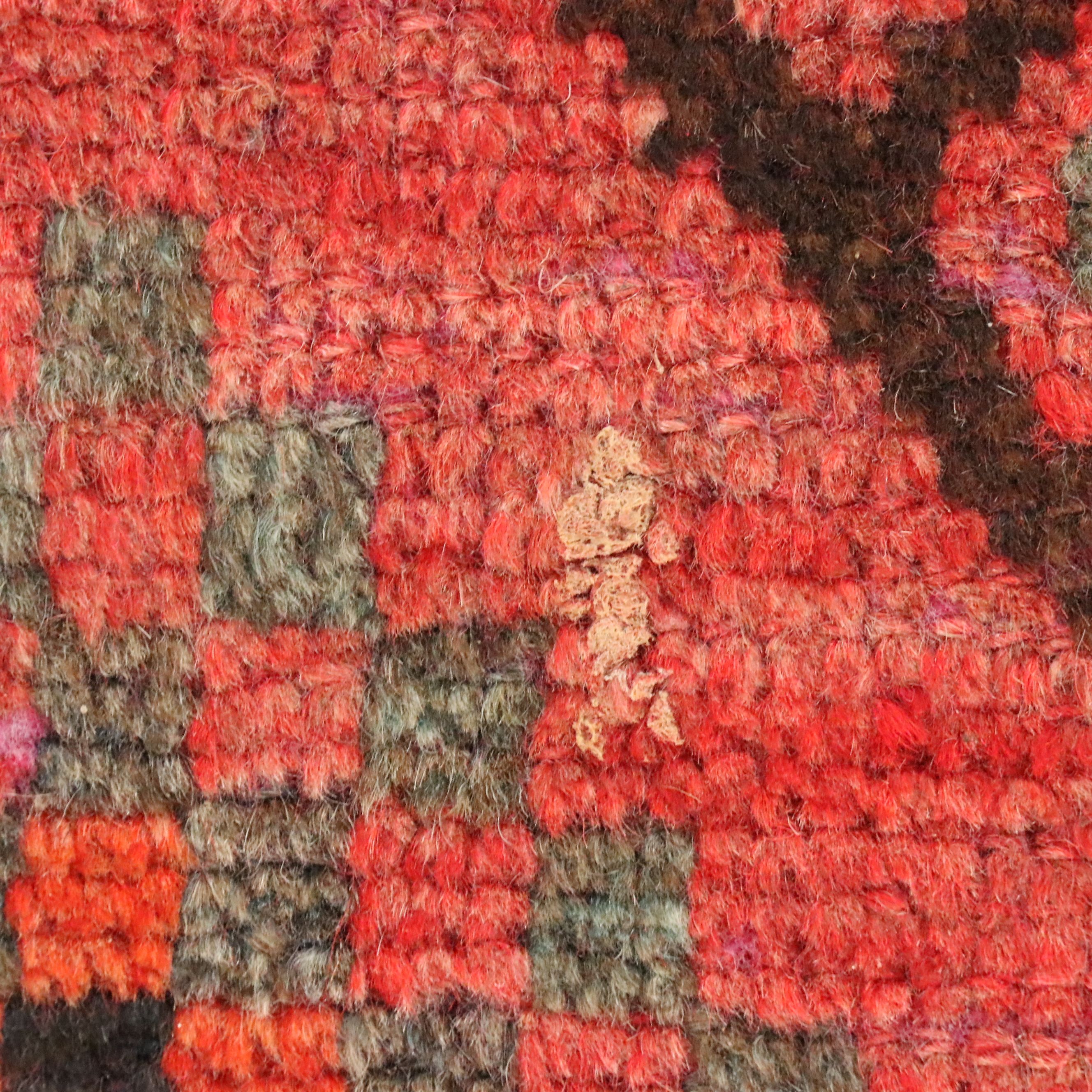 4'11 x 9'4 Hand-Knotted Persian Qashqai Area Rug