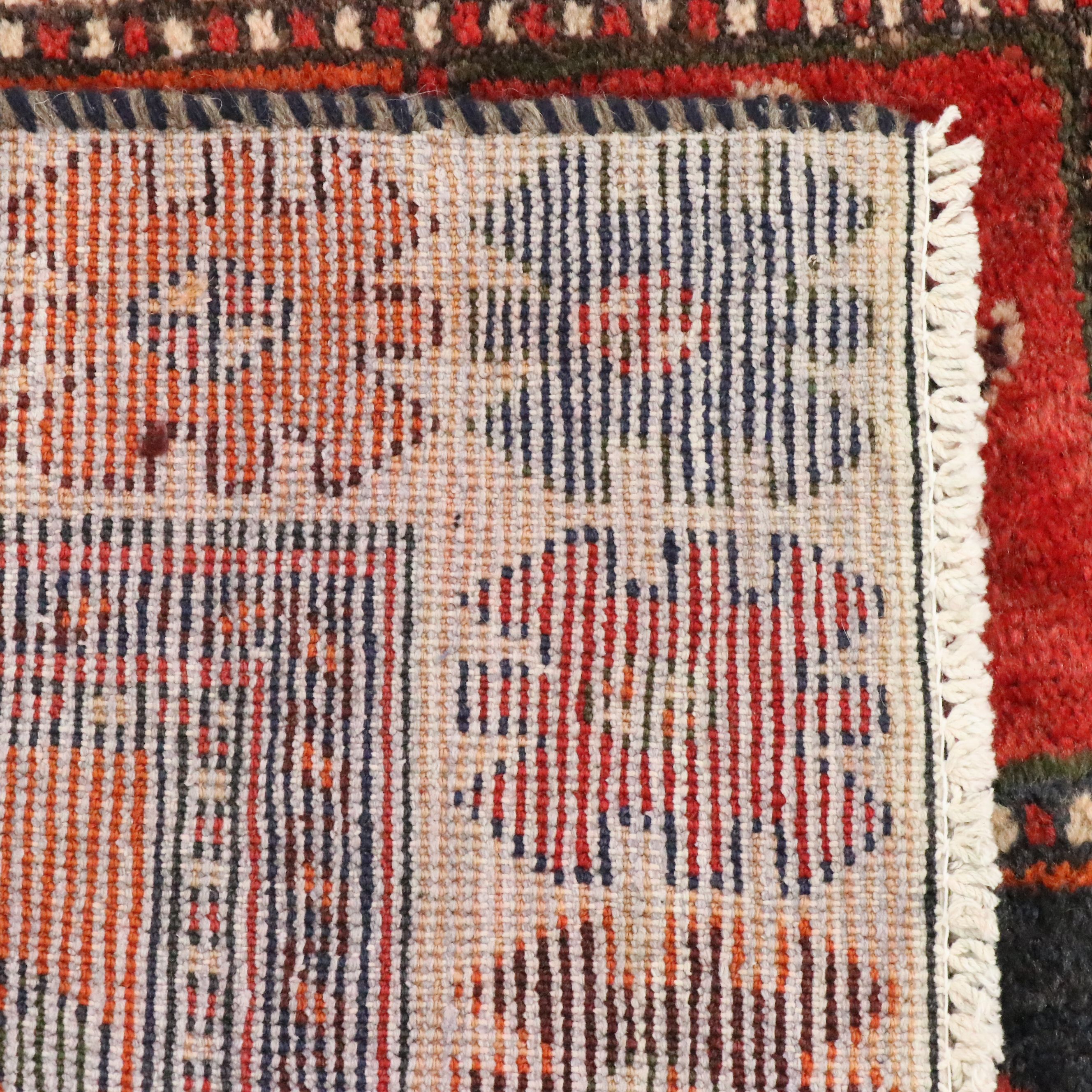 4'8 x 9' Hand-Knotted Persian Bakhtiari Area Rug