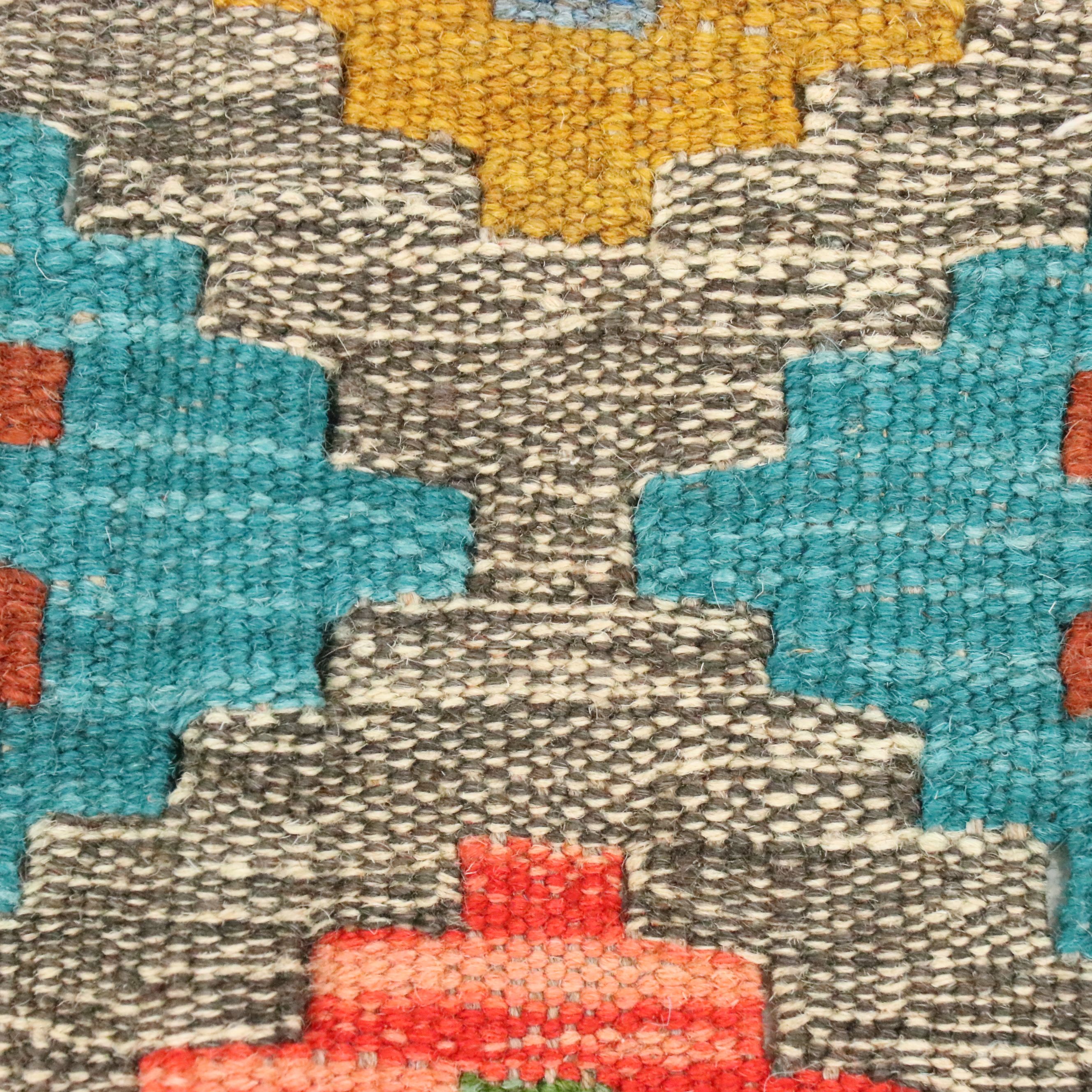 5'6 x 8'3 Handwoven Pakistani Kilim Area Rug