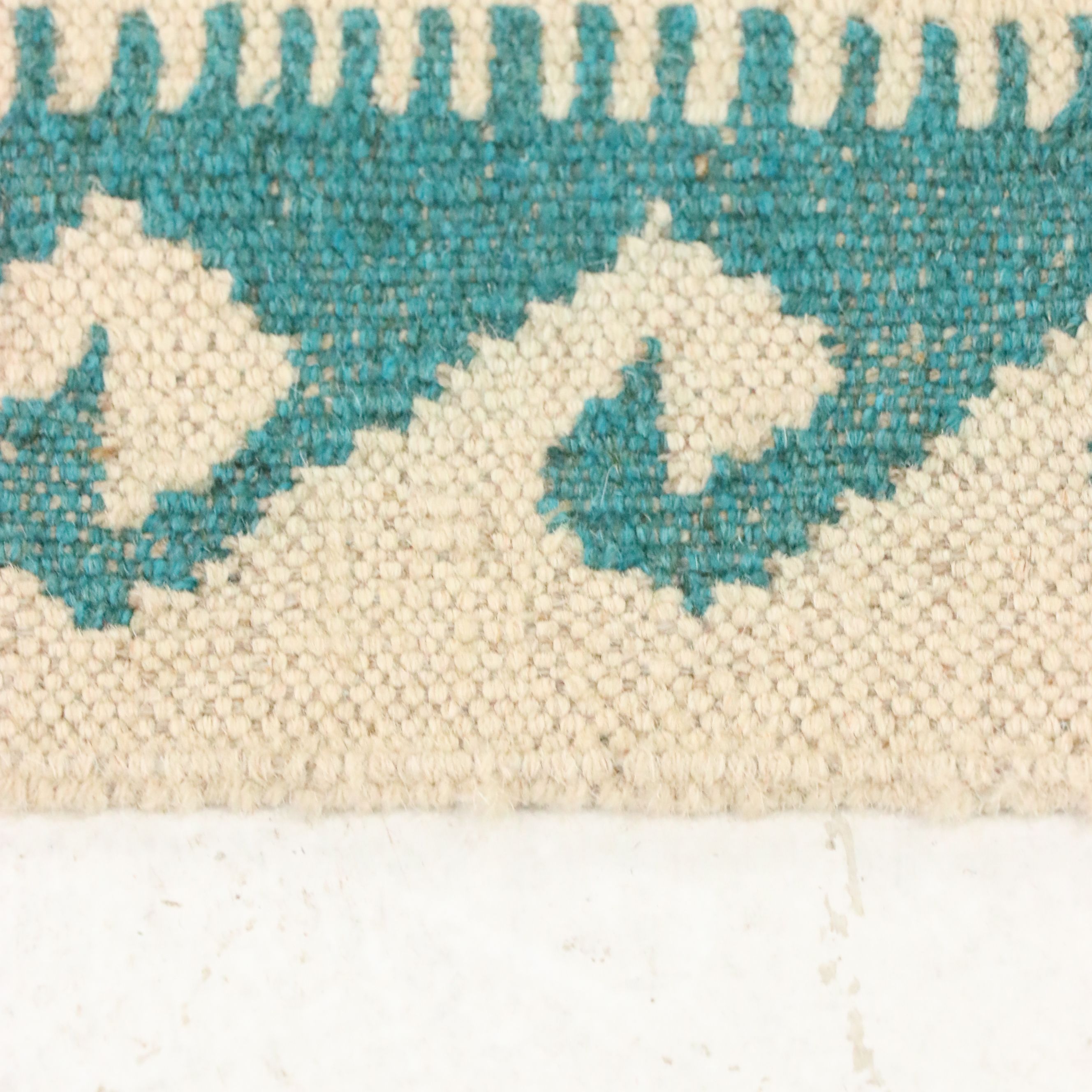 5'6 x 8'3 Handwoven Pakistani Kilim Area Rug