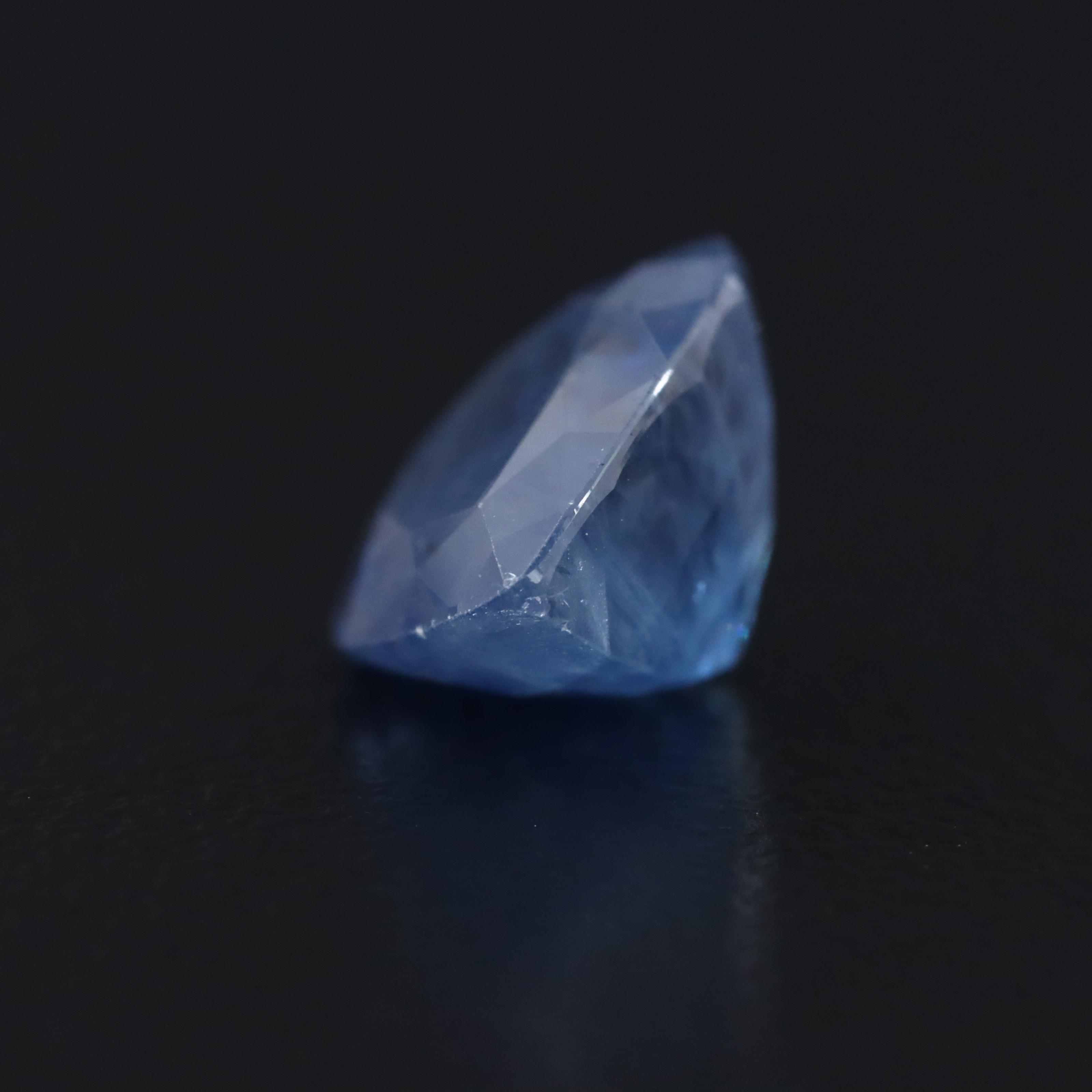 Loose 3.00 CT Sapphire with IGI Report