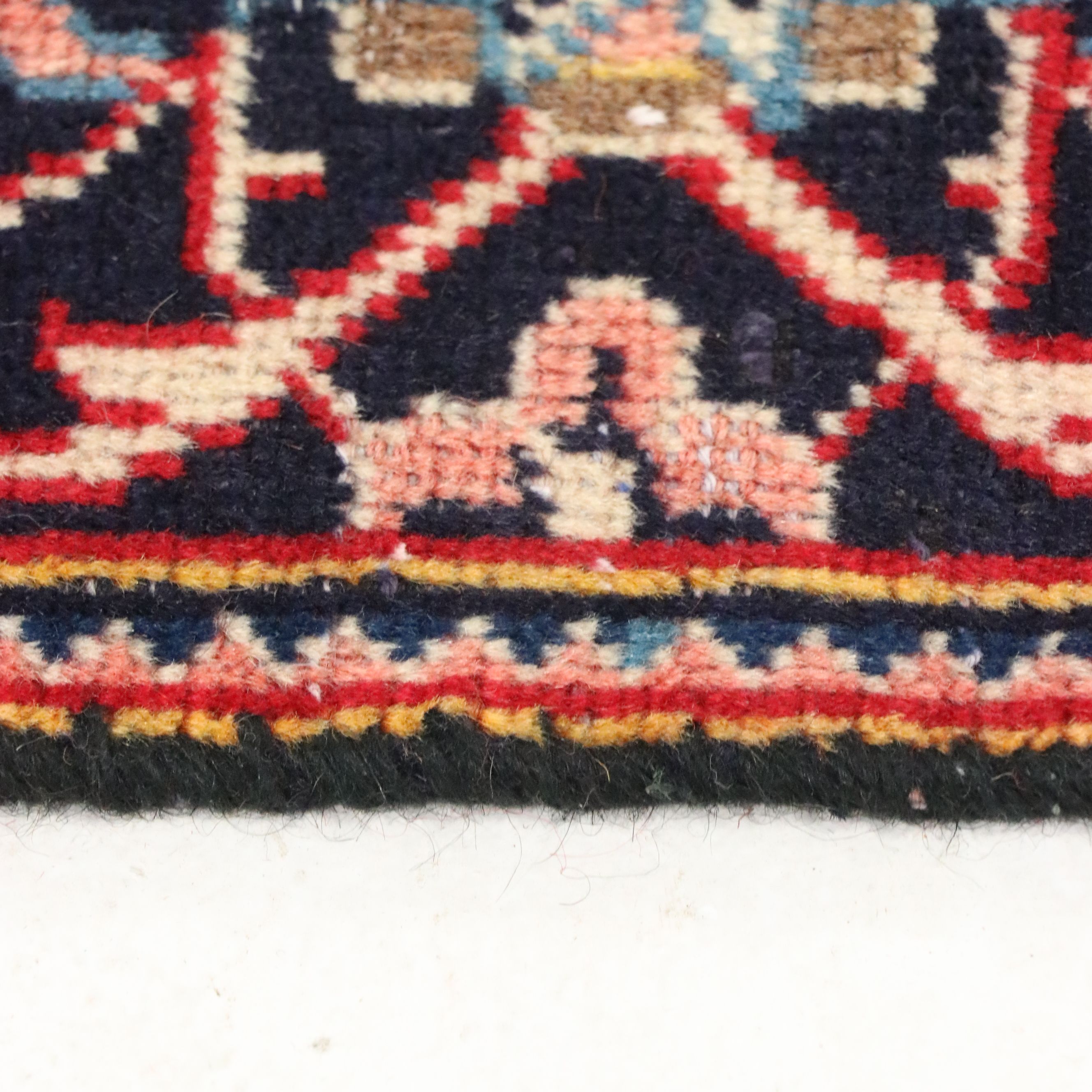 8'5 x 10'8 Hand-Knotted Persian Kashan Area Rug