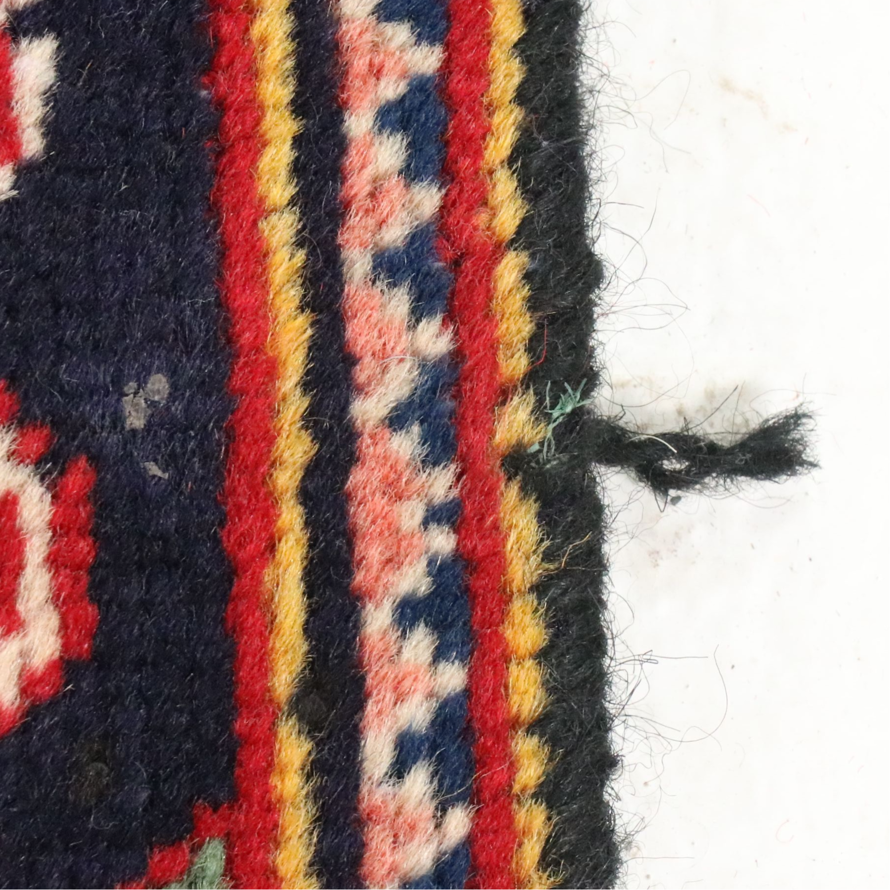 8'5 x 10'8 Hand-Knotted Persian Kashan Area Rug