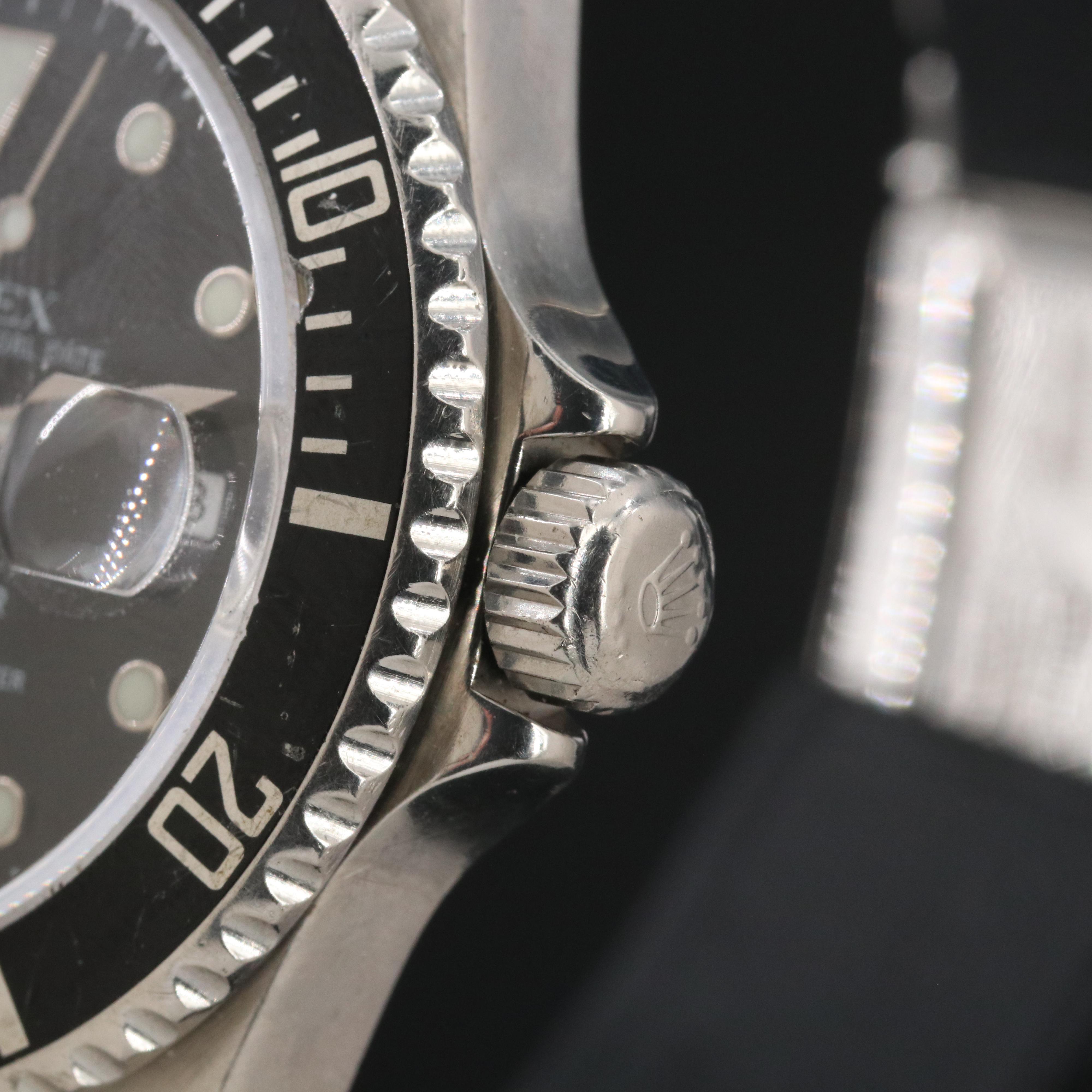 2002 Rolex Model 16610 Submariner Date Watch