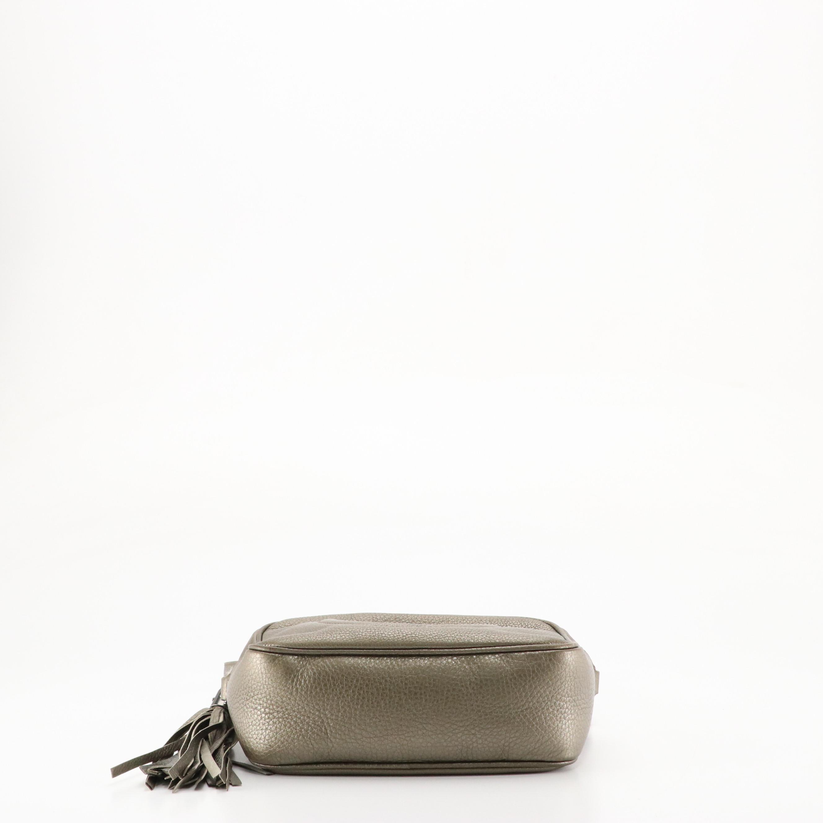 Gucci Soho Disco Crossbody with Tassel in Metallic Silver Grained Leather