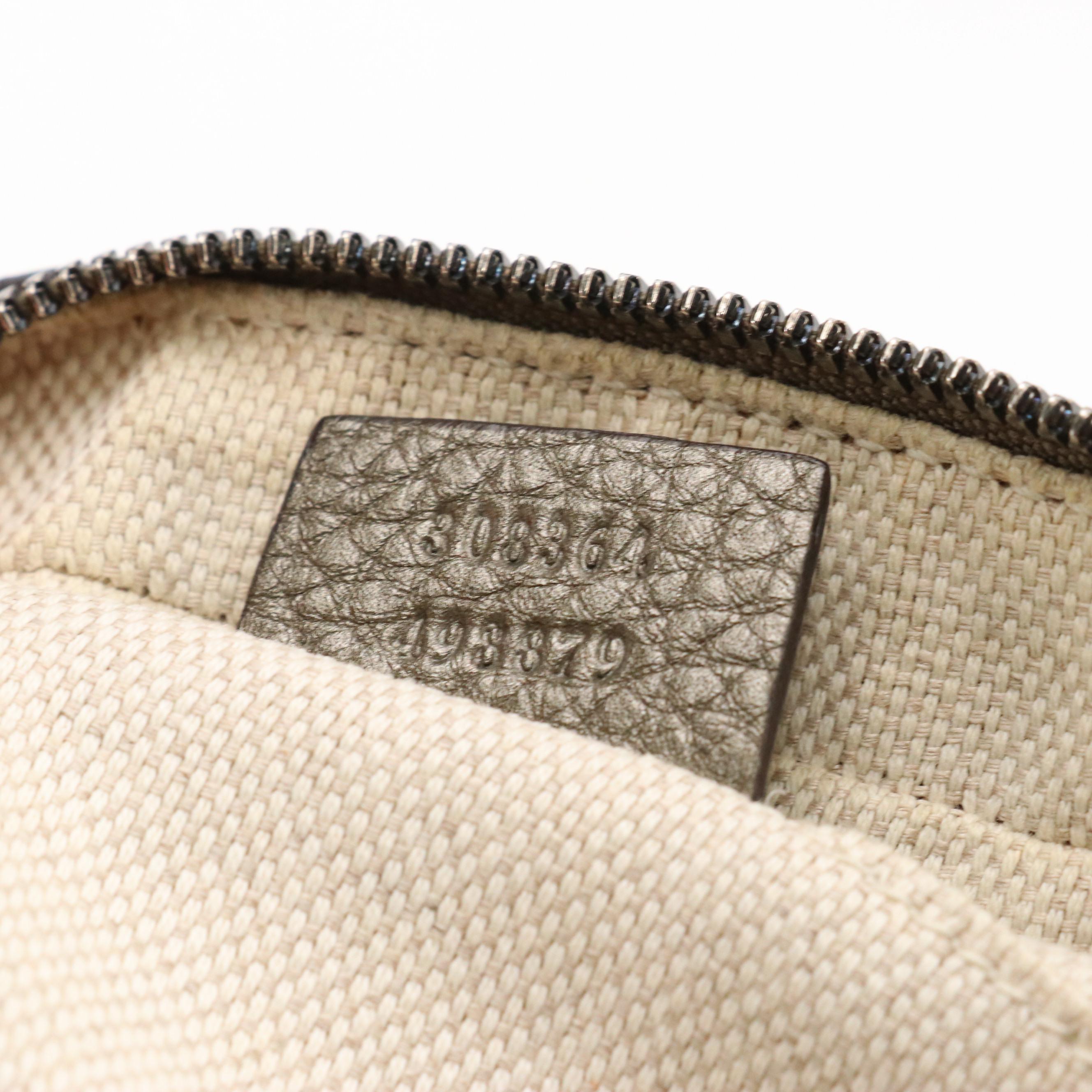 Gucci Soho Disco Crossbody with Tassel in Metallic Silver Grained Leather