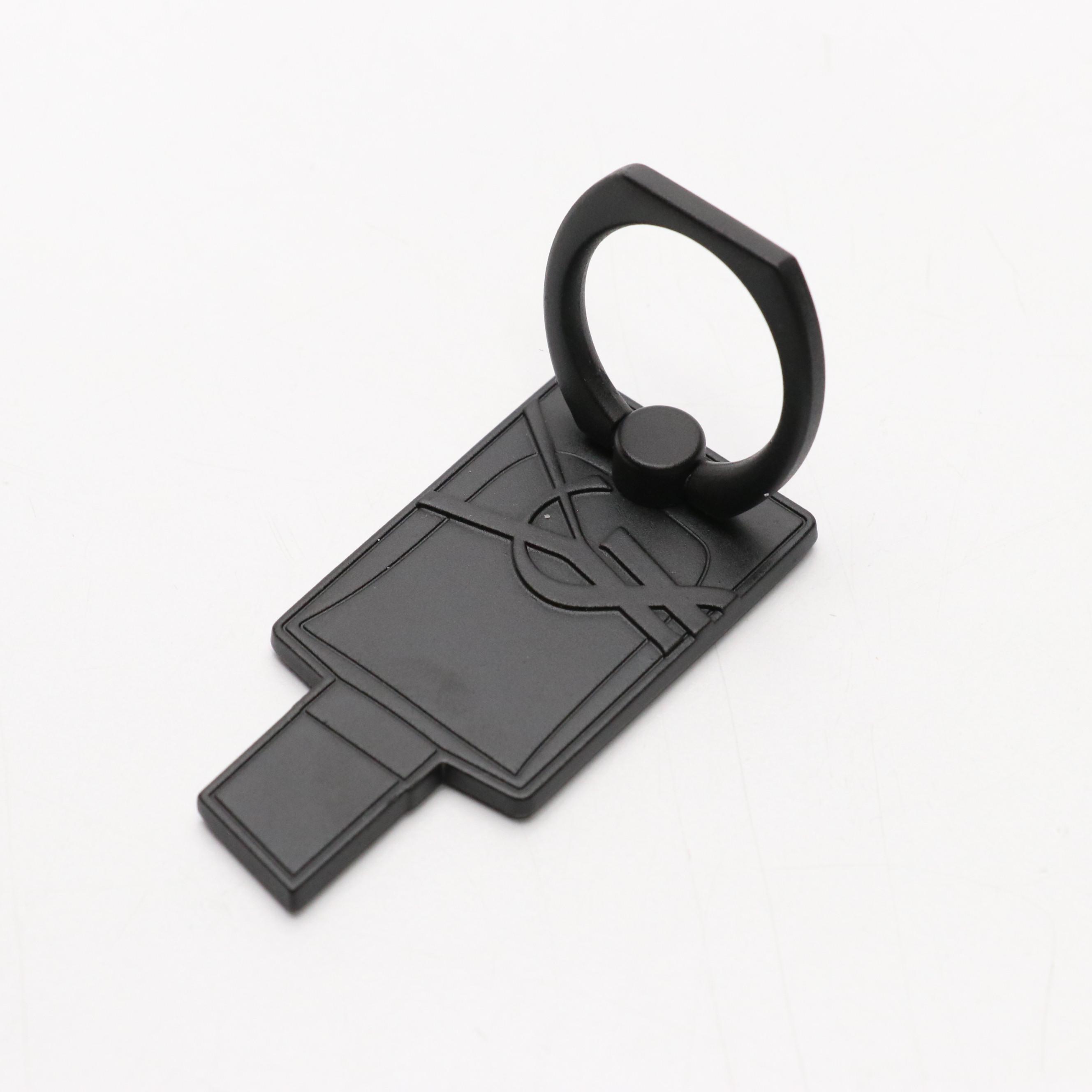 Yves Saint Laurent Beauté Libre Phone Ring