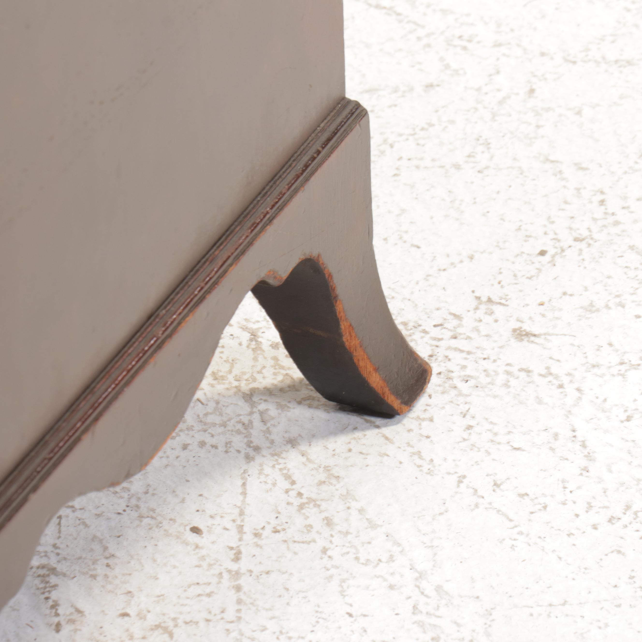 Johnson-Handley-Johnson Co. Federal Style Mahogany Slant-Lid Desk