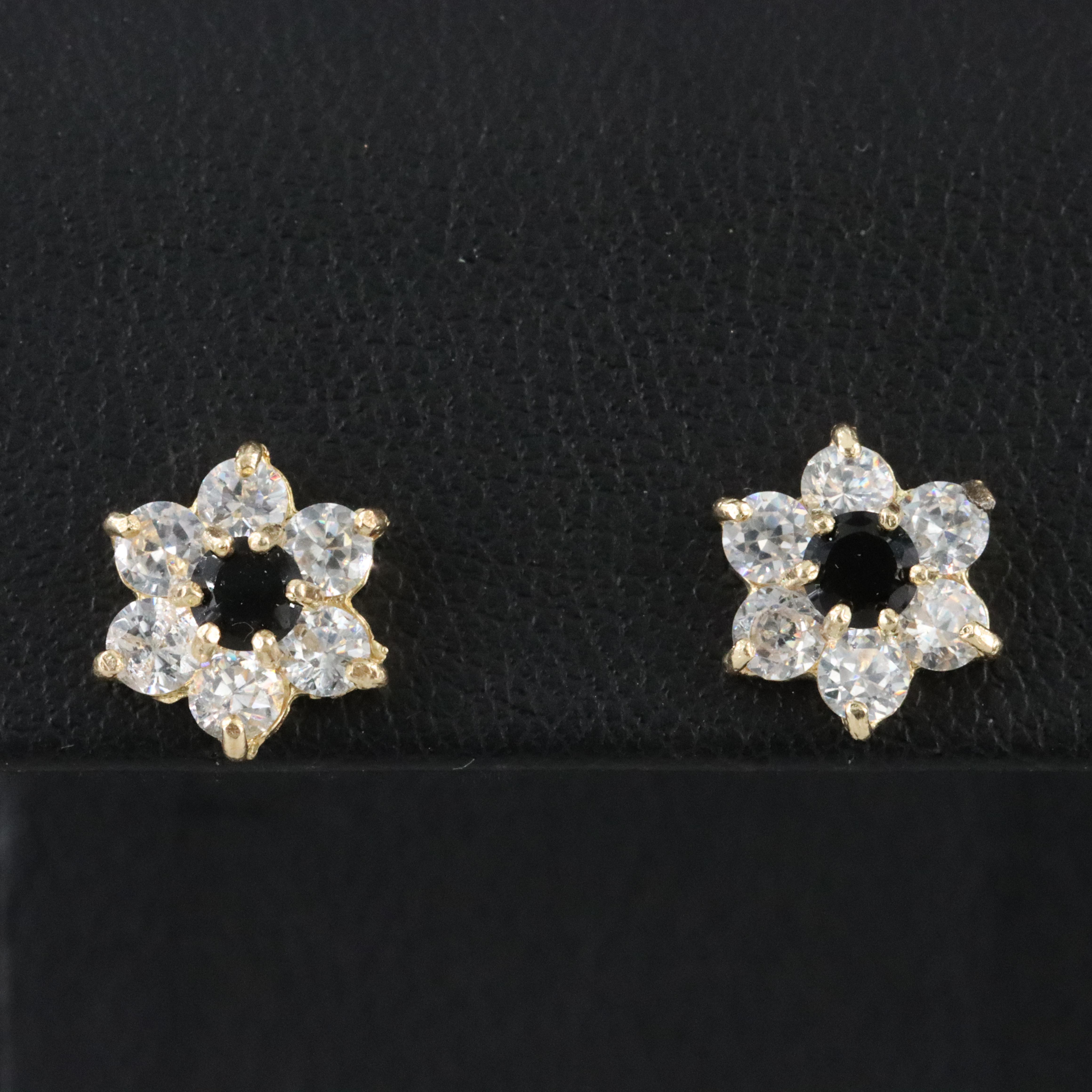 14K Glass Flower Earrings