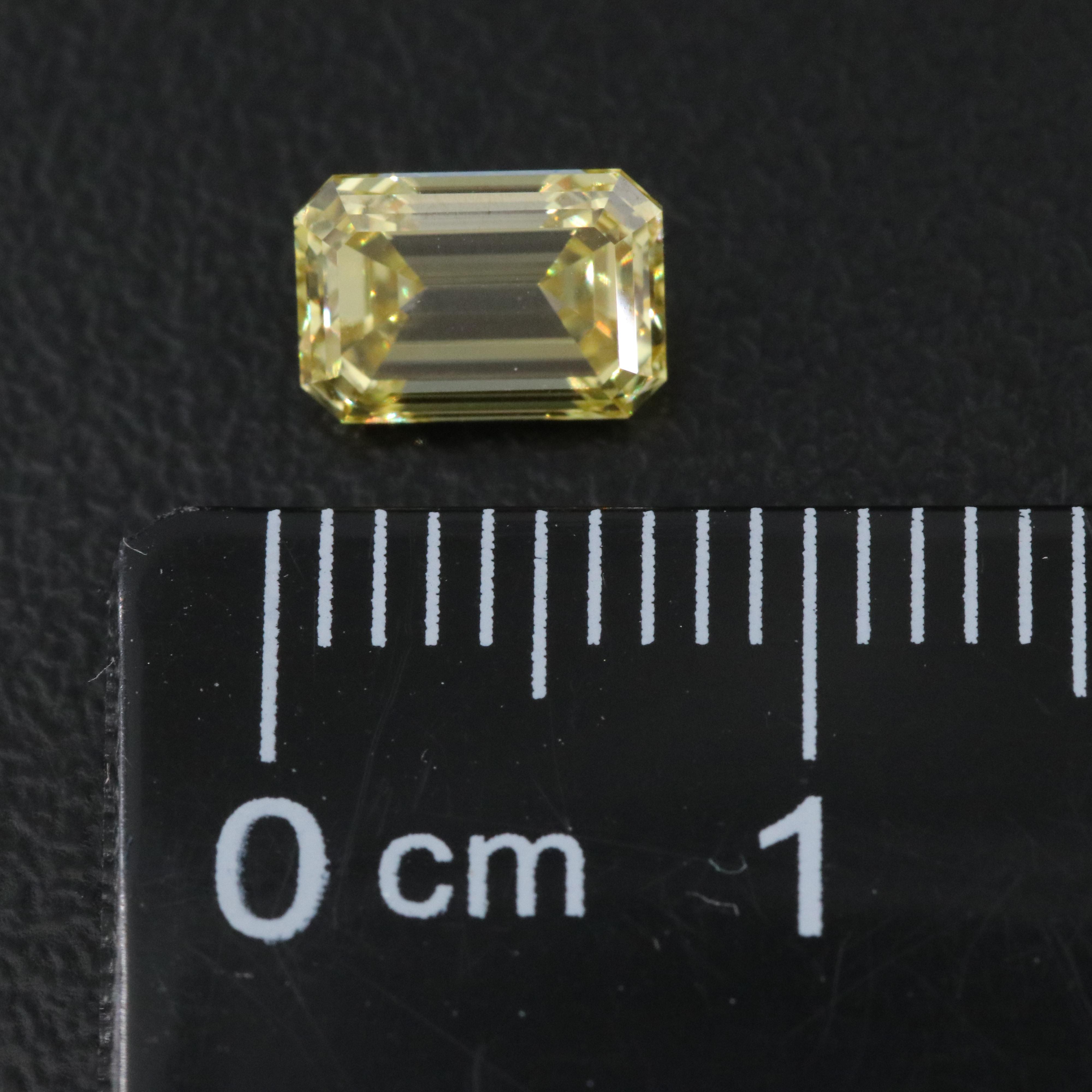Loose 1.09 CT Lab Grown Fancy Yellow Diamond with IGI Report