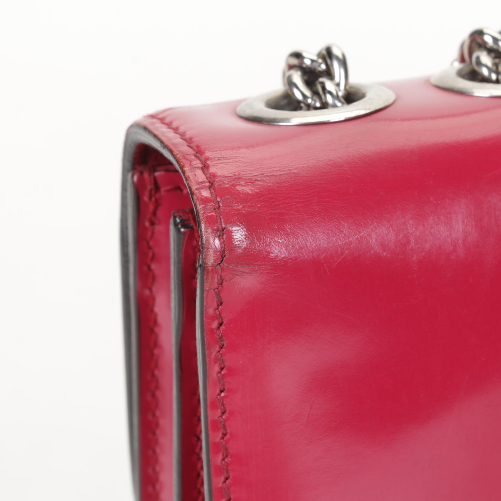 Gucci Interlocking G Chain Shoulder Bag in Petunia Pink Patent Leather