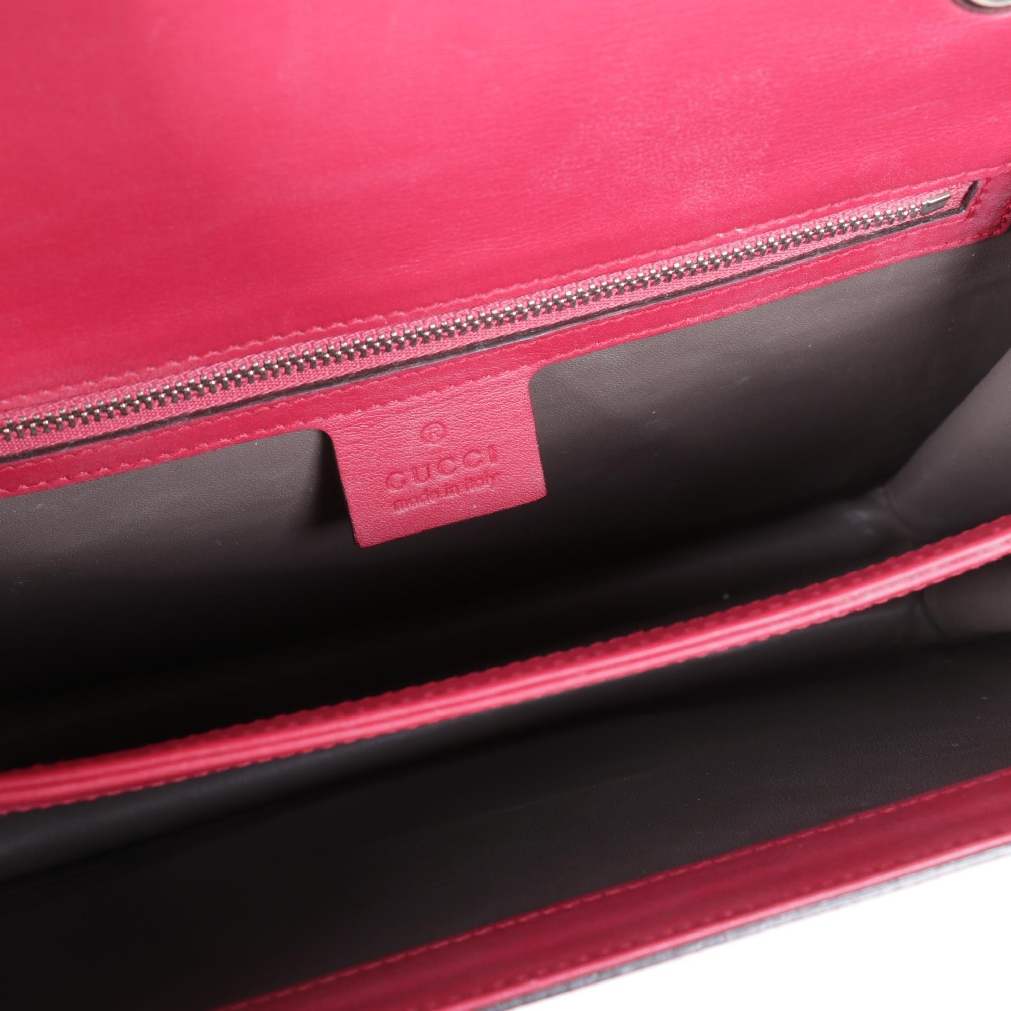 Gucci Interlocking G Chain Shoulder Bag in Petunia Pink Patent Leather