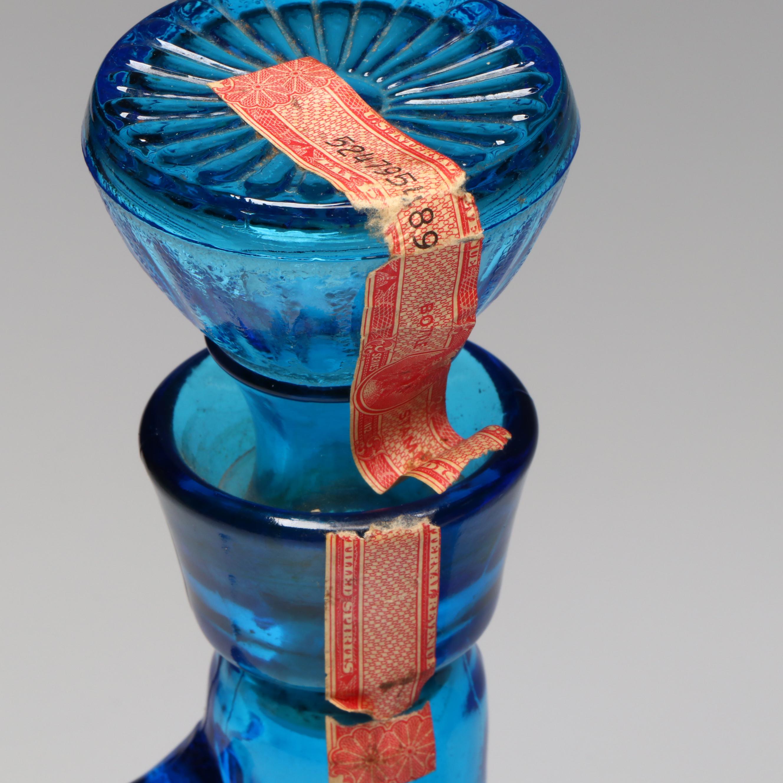 Jim Beam Distilling Co. Bourbon Whiskey Blue Genie Bottle Decanters