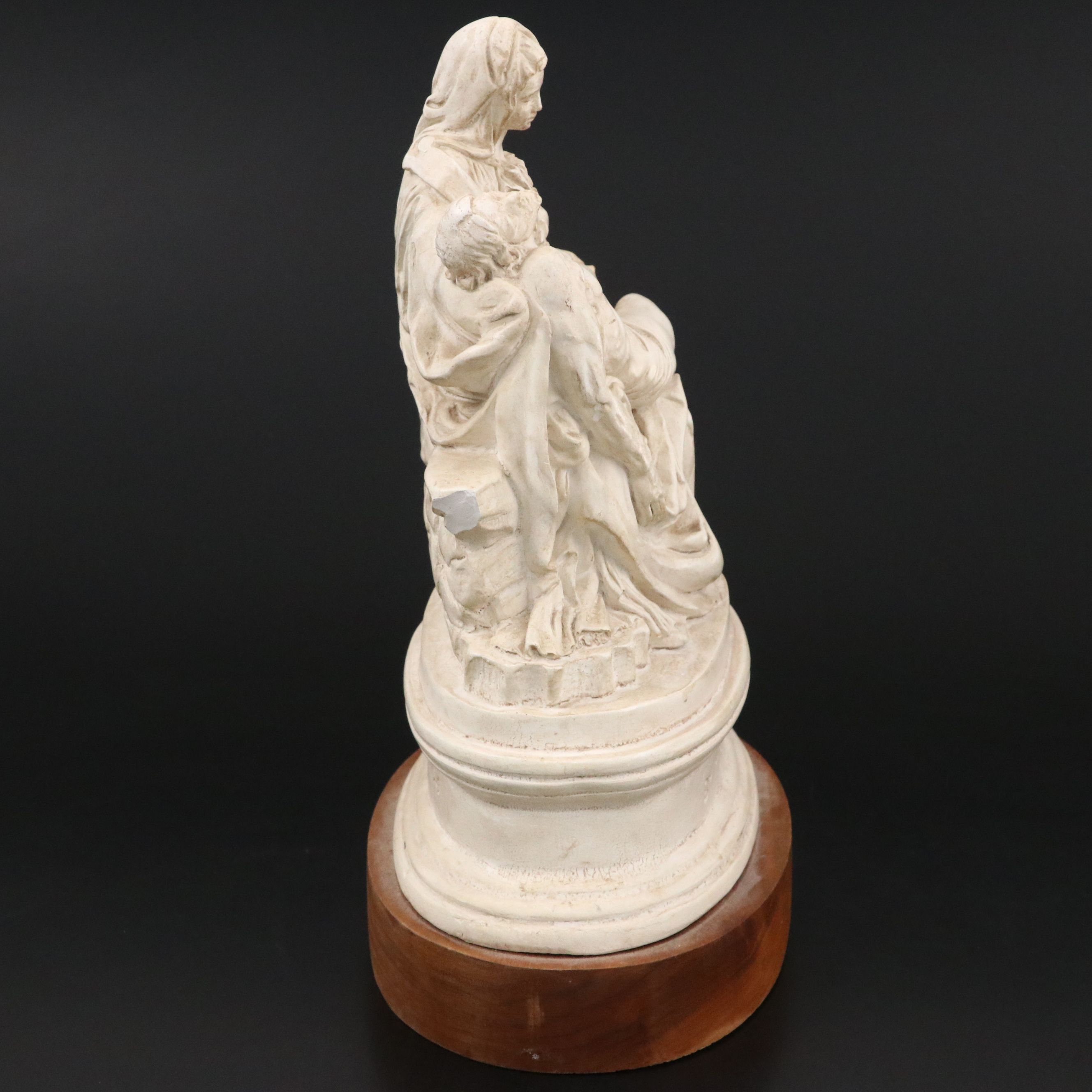 Austin Productions Chalkware Sculpture of "Pietà" by Michelangelo