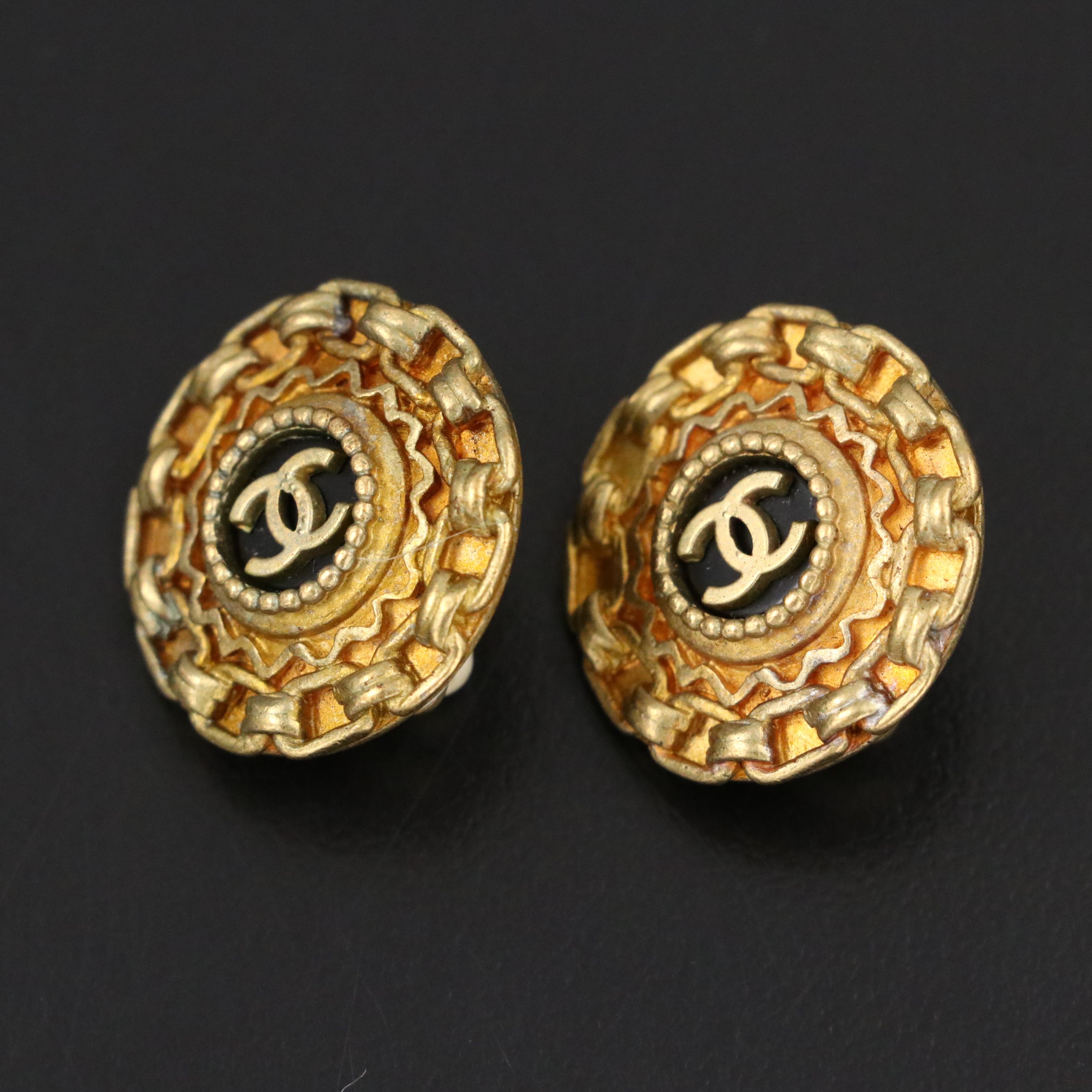 Chanel CC Enamel Chain Trim Clip Earrings
