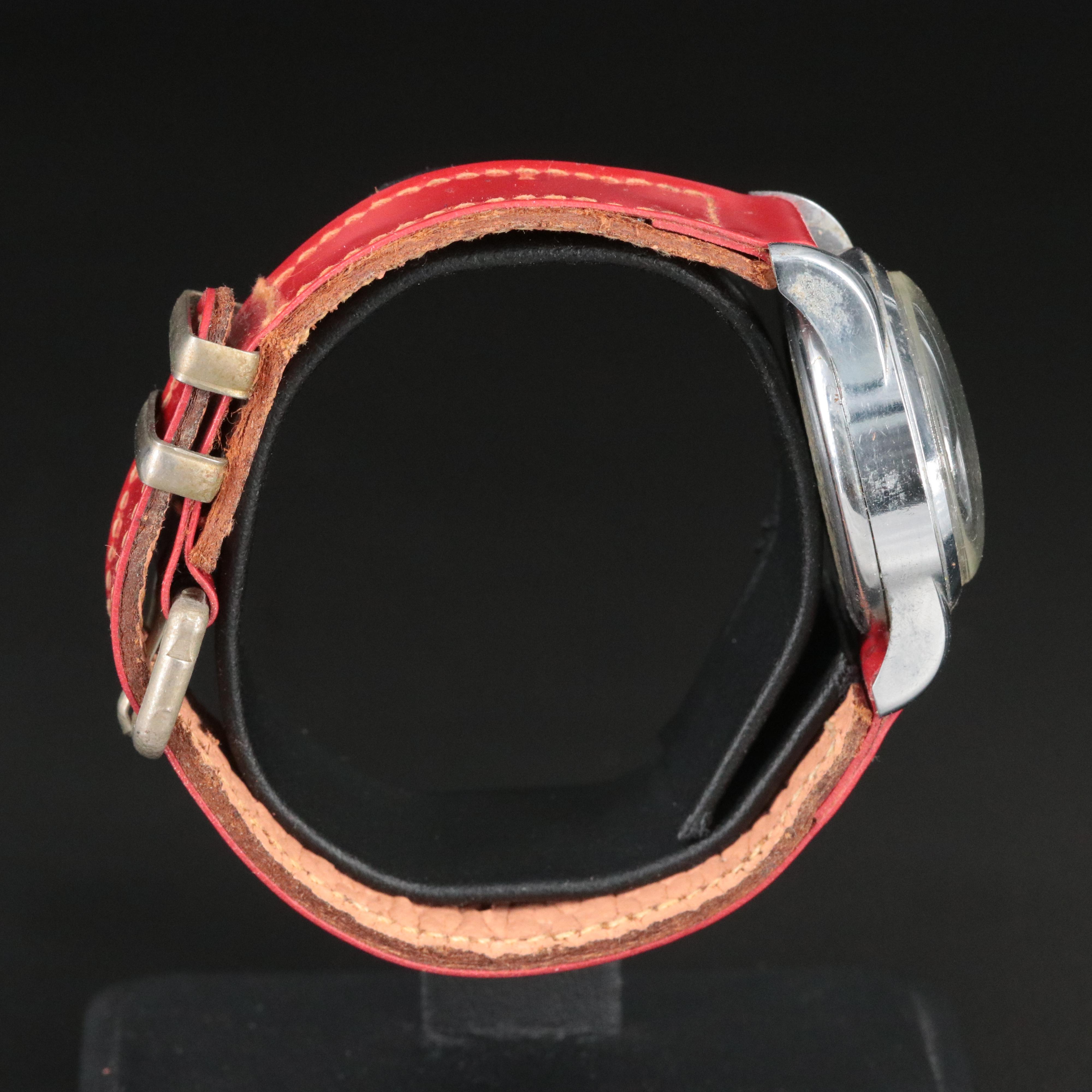 Vintage Captain Marvel Deluxe Stem Wind Watch