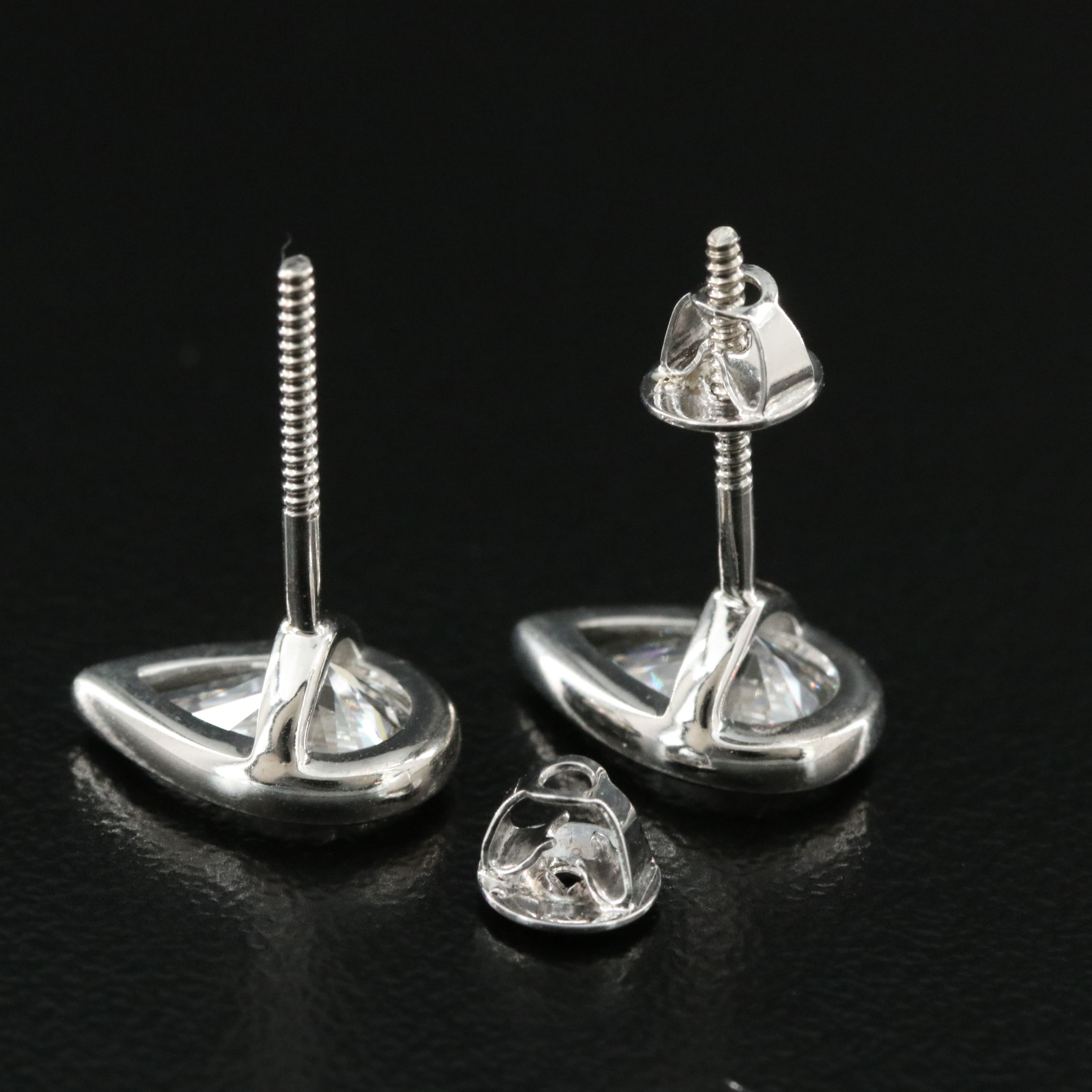 14K 2.03 CTW Lab Grown Diamond Stud Earrings with IGI Reports