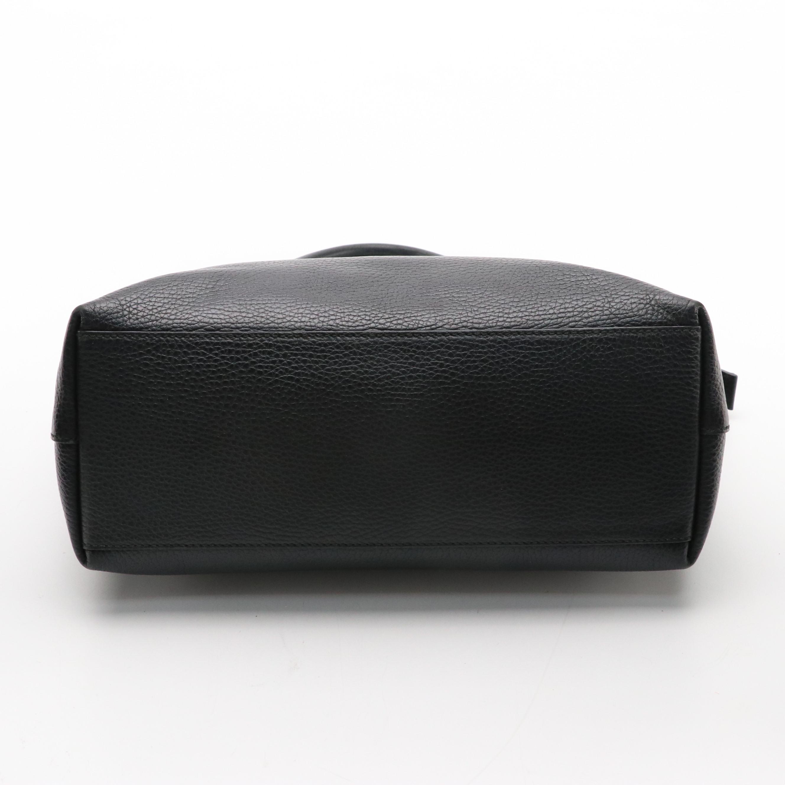 Gucci Calfskin Leather Interlocking GG Charm Zip Top Shopper Tote