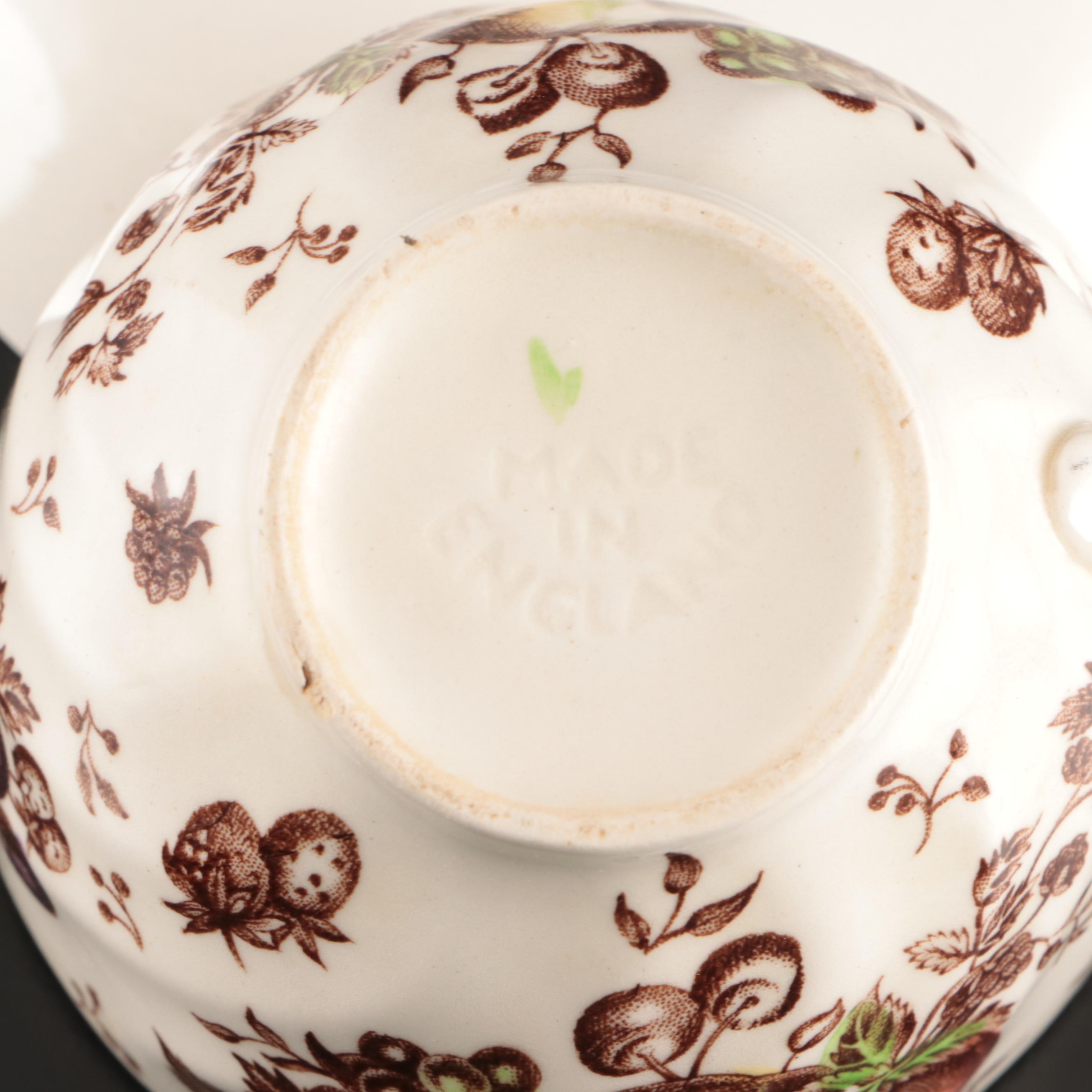 Johnson Bros. "Autumn's Delight" Porcelain Tableware, Late 20th Century