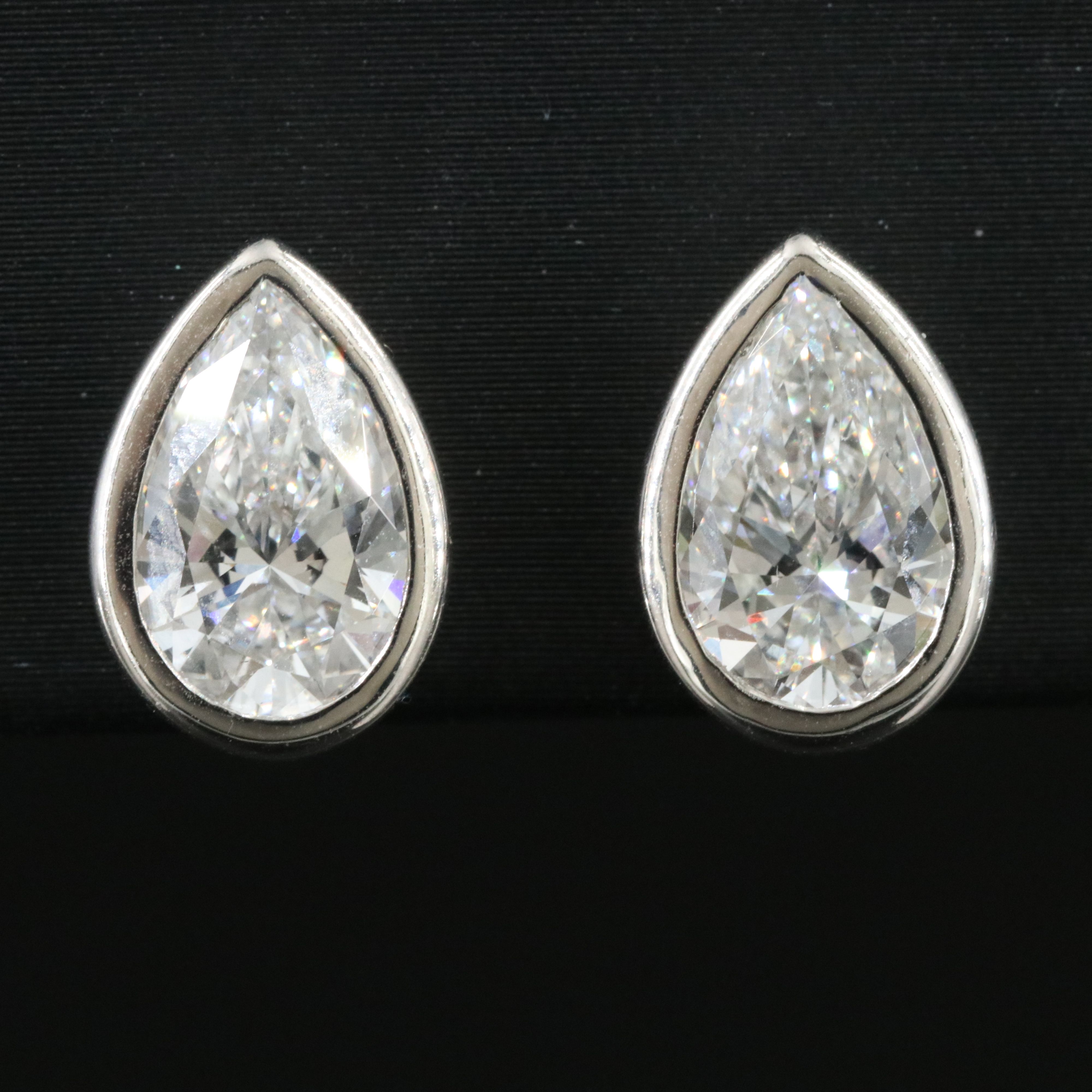 14K 2.57 CTW Lab Grown Diamond Stud Earrings with IGI Reports