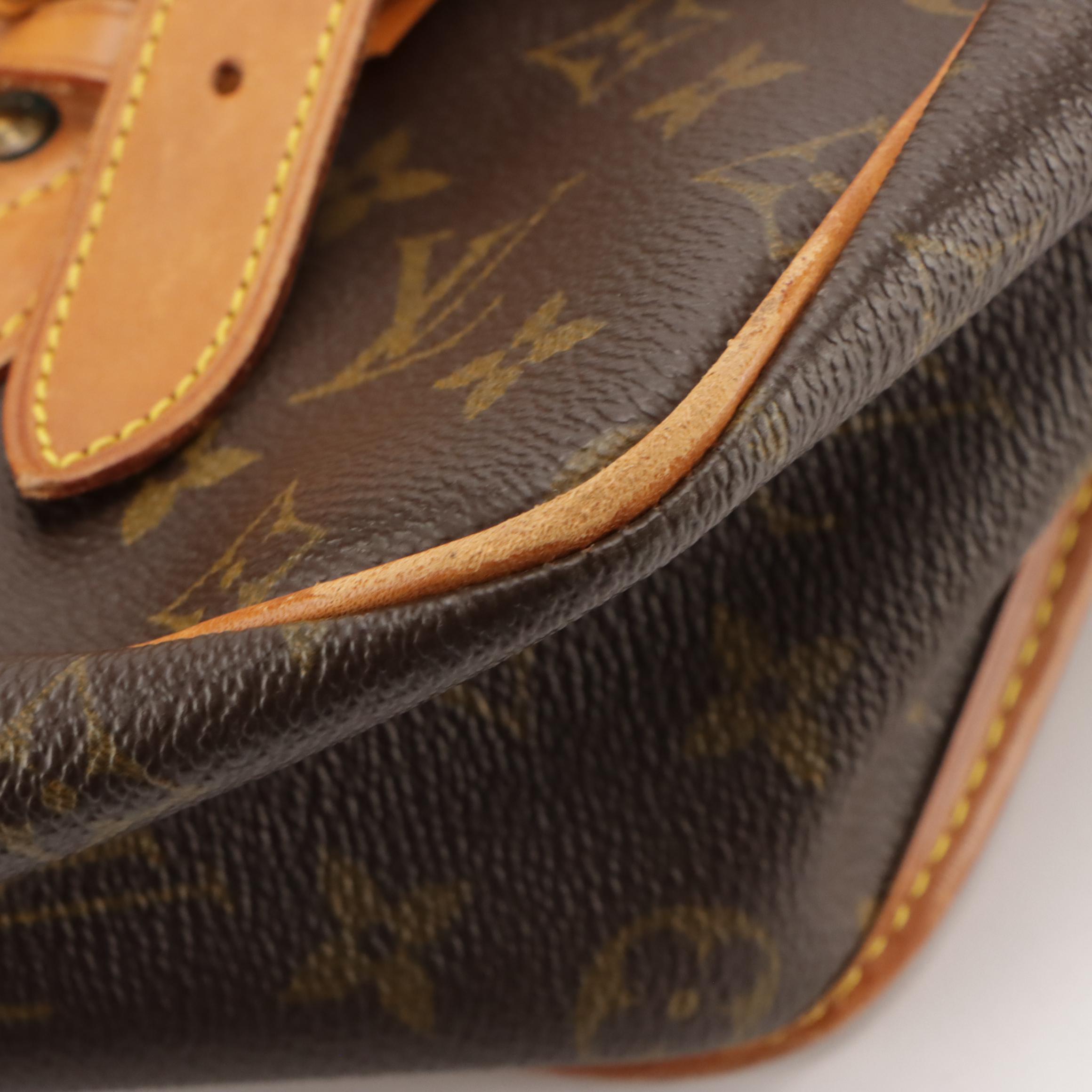 Louis Vuitton Sac Gibecière GM Messenger Bag in Monogram Canvas