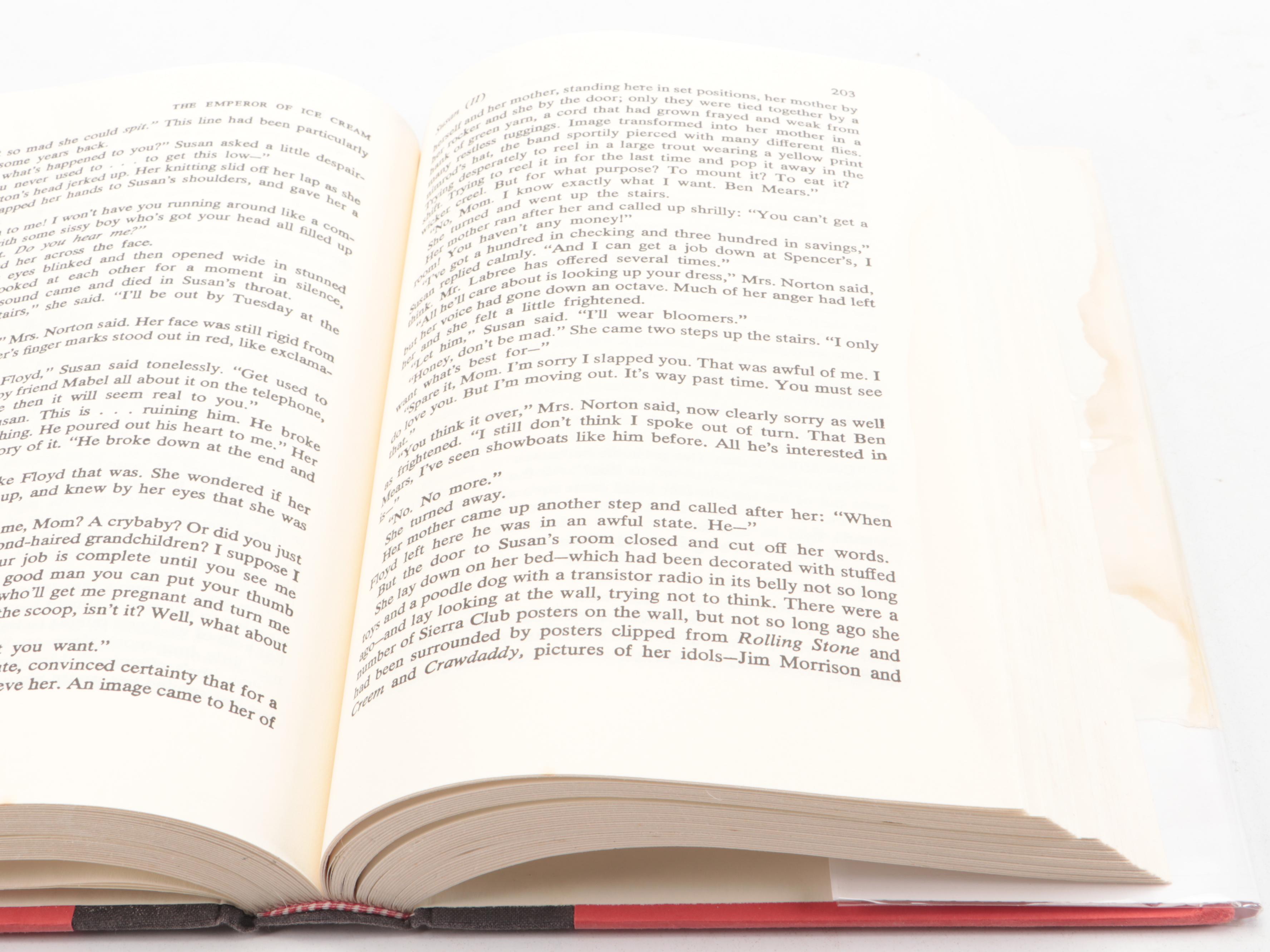 First Trade Edition "IT" and More Books by Stephen King