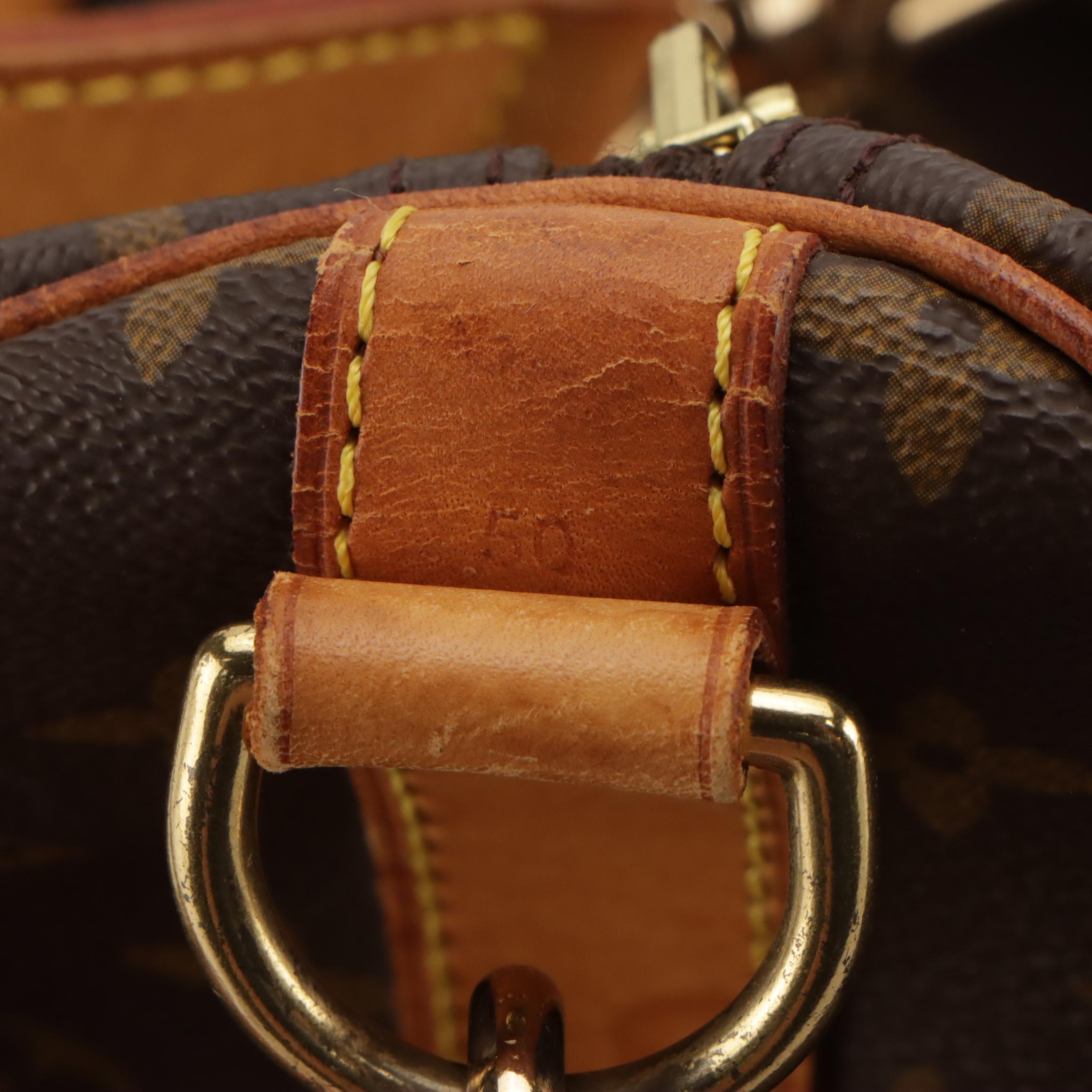 Louis Vuitton Keepall 50 Bandoulière Two-Way Bag in Monogram Canvas and Leather