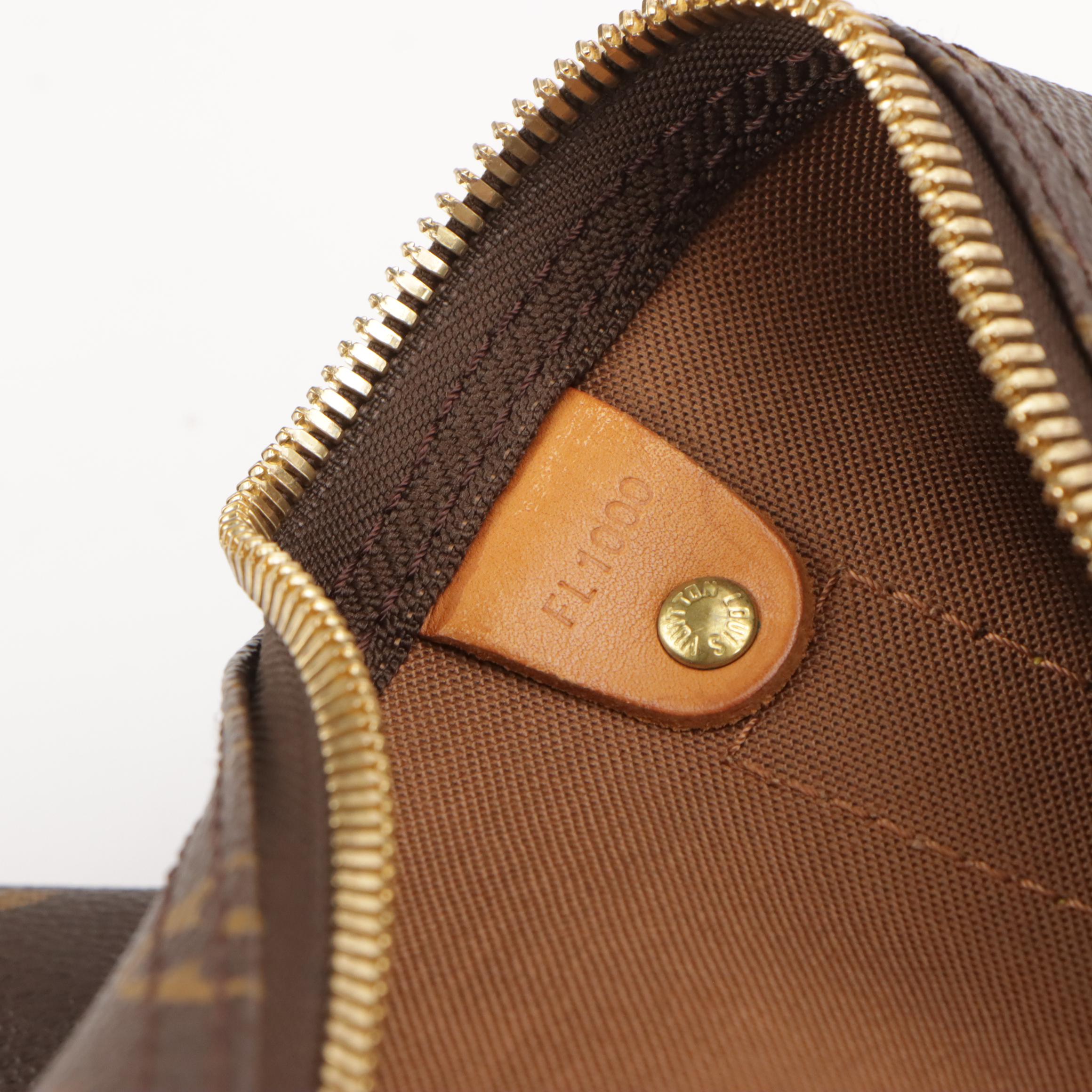 Louis Vuitton Keepall 50 Bandoulière Two-Way Bag in Monogram Canvas and Leather