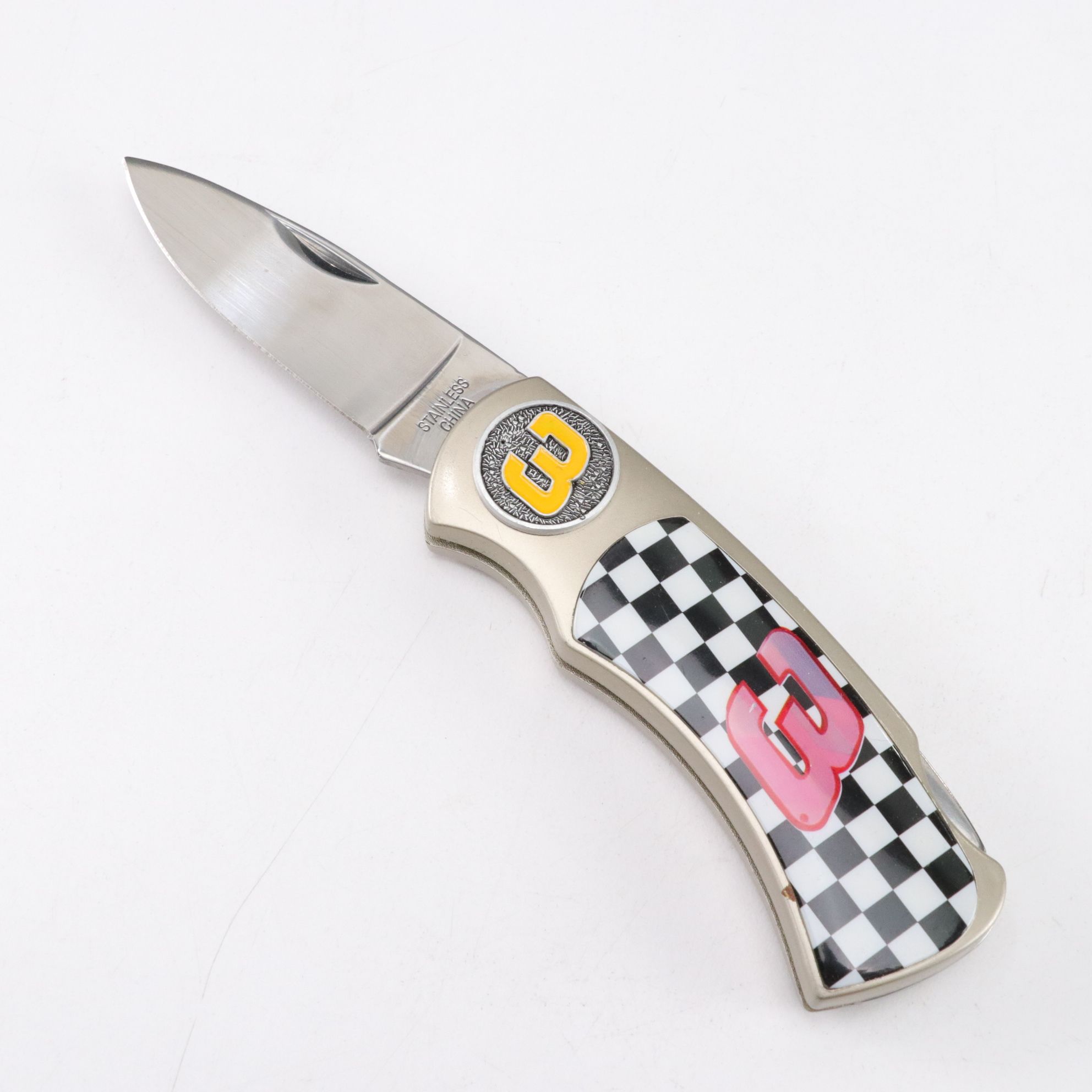 Dale Earnhardt Sr. Collectible Pocket Knives & Watch