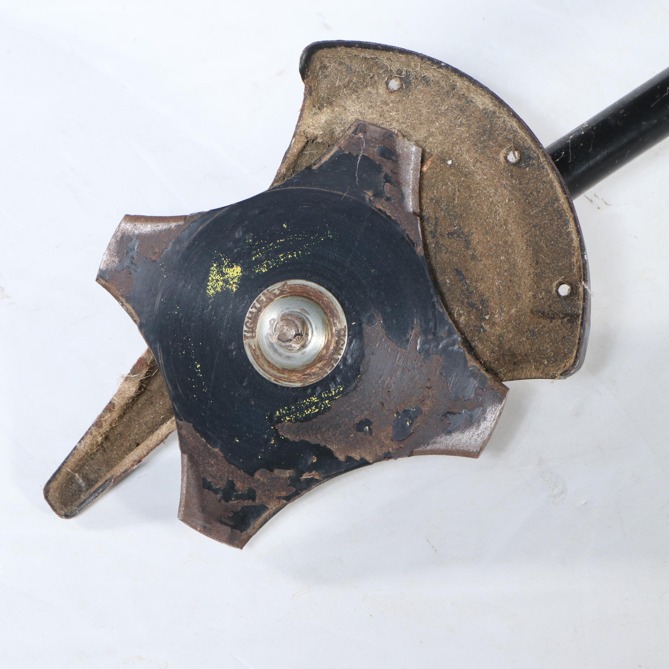 Husqvarna 128CD 28cc 2-Cycle Gas Trimmer