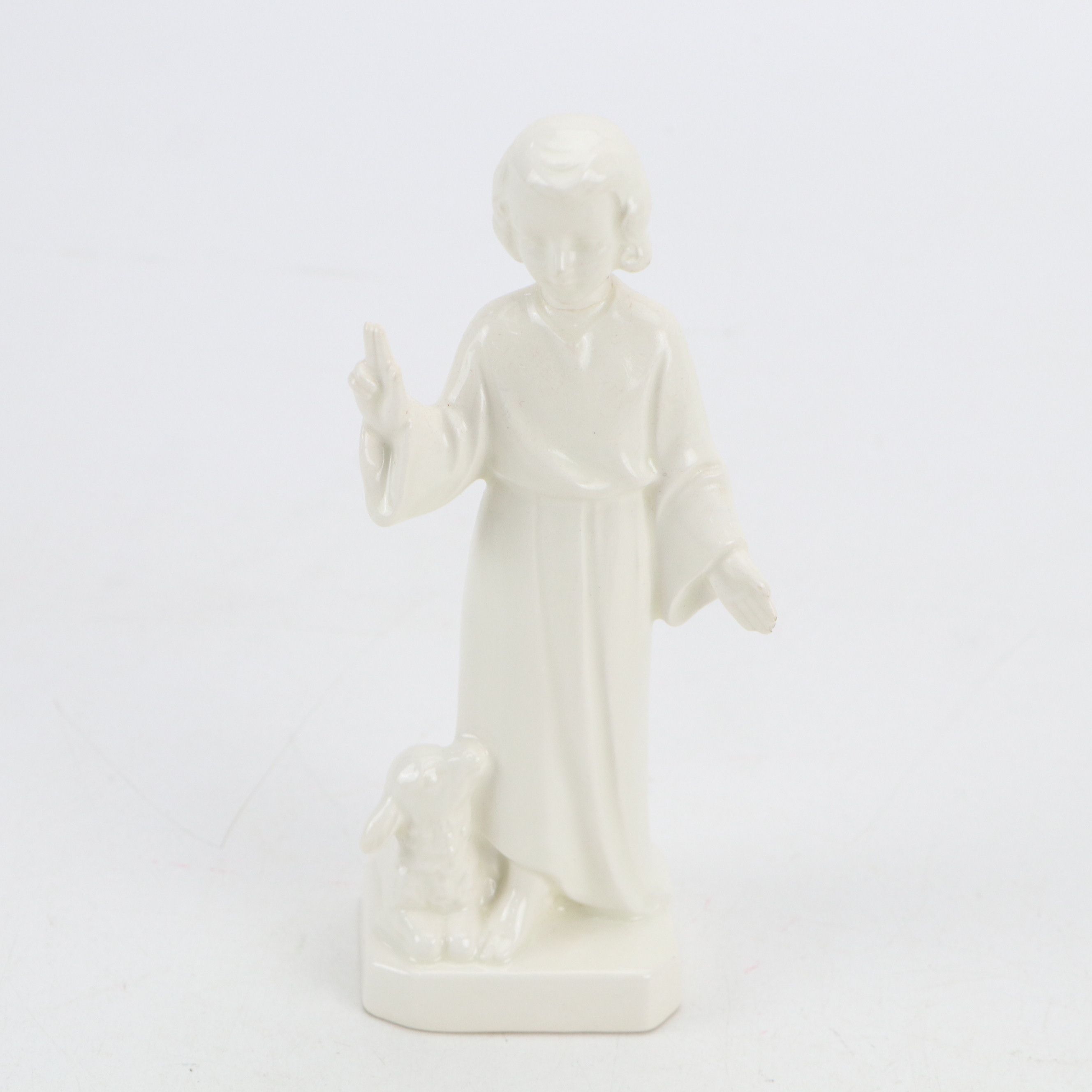 Pair of Sanmyro Porcelain Shakers with Napcoware and More Porcelain Figurines