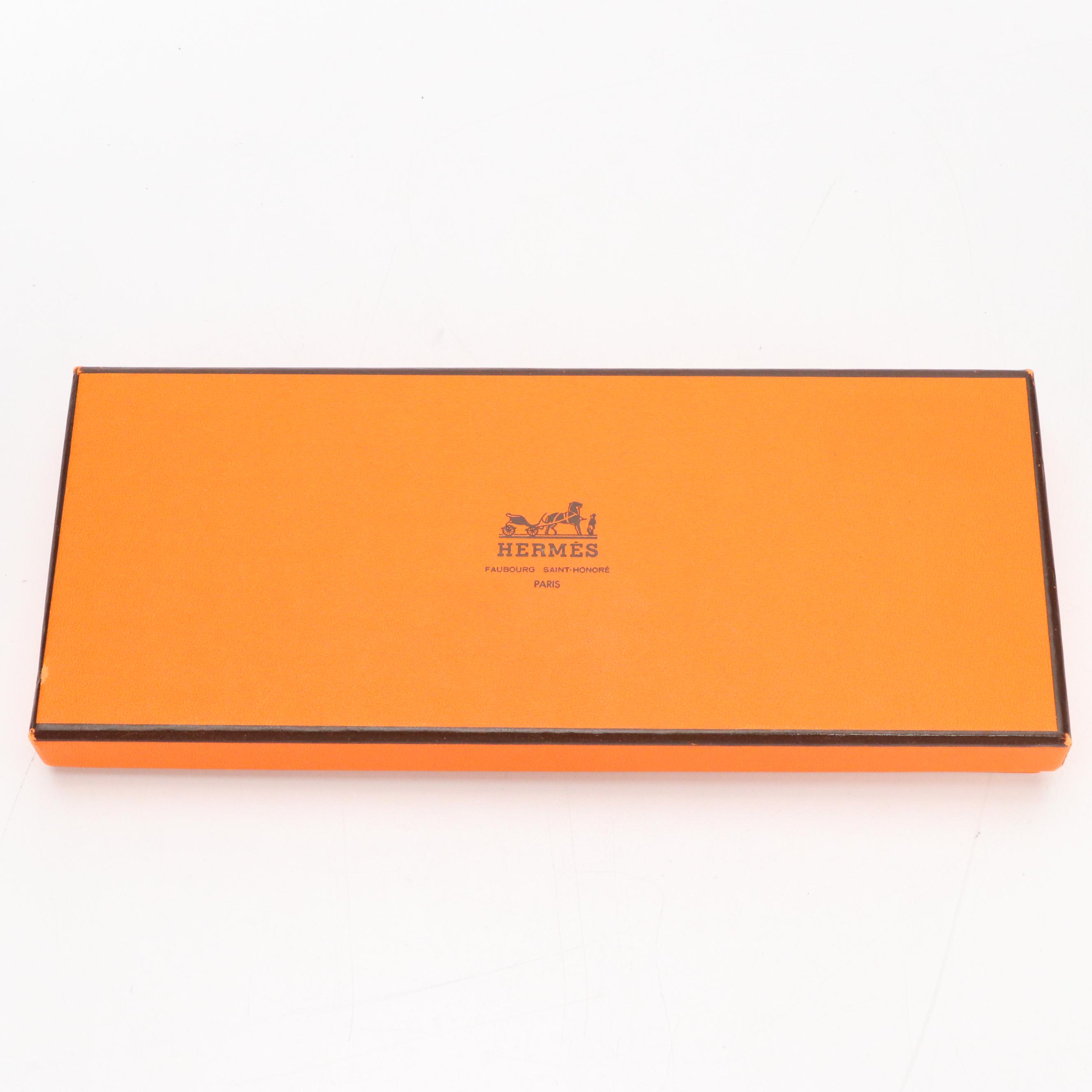 Hermès Linked H Pattern Necktie in Silk Twill with Box