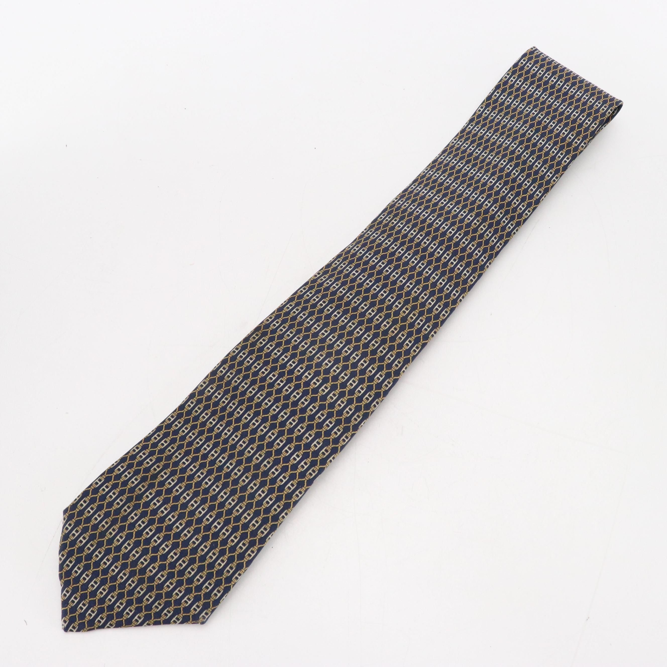 Hermès Linked H Pattern Necktie in Silk Twill with Box